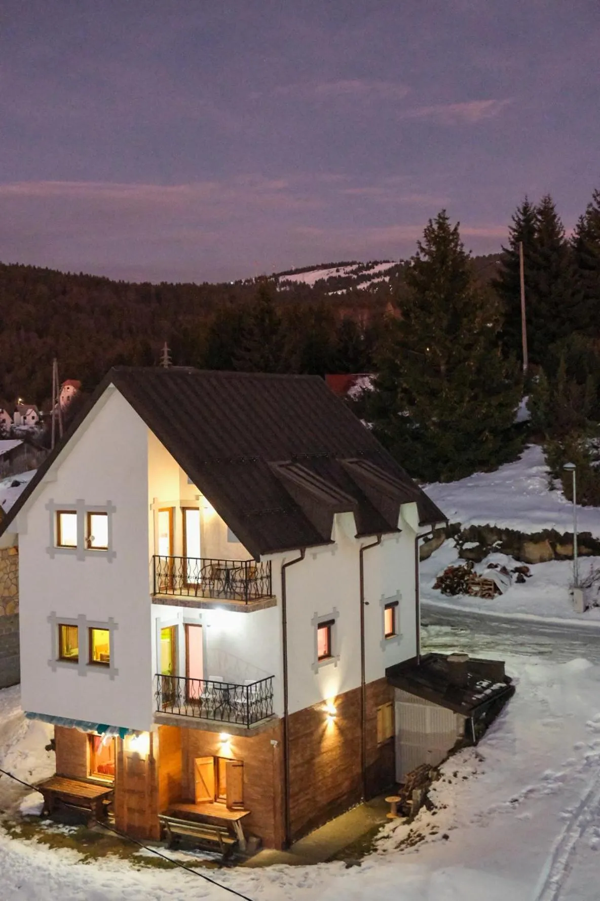Property building in Apartment Snow Garden