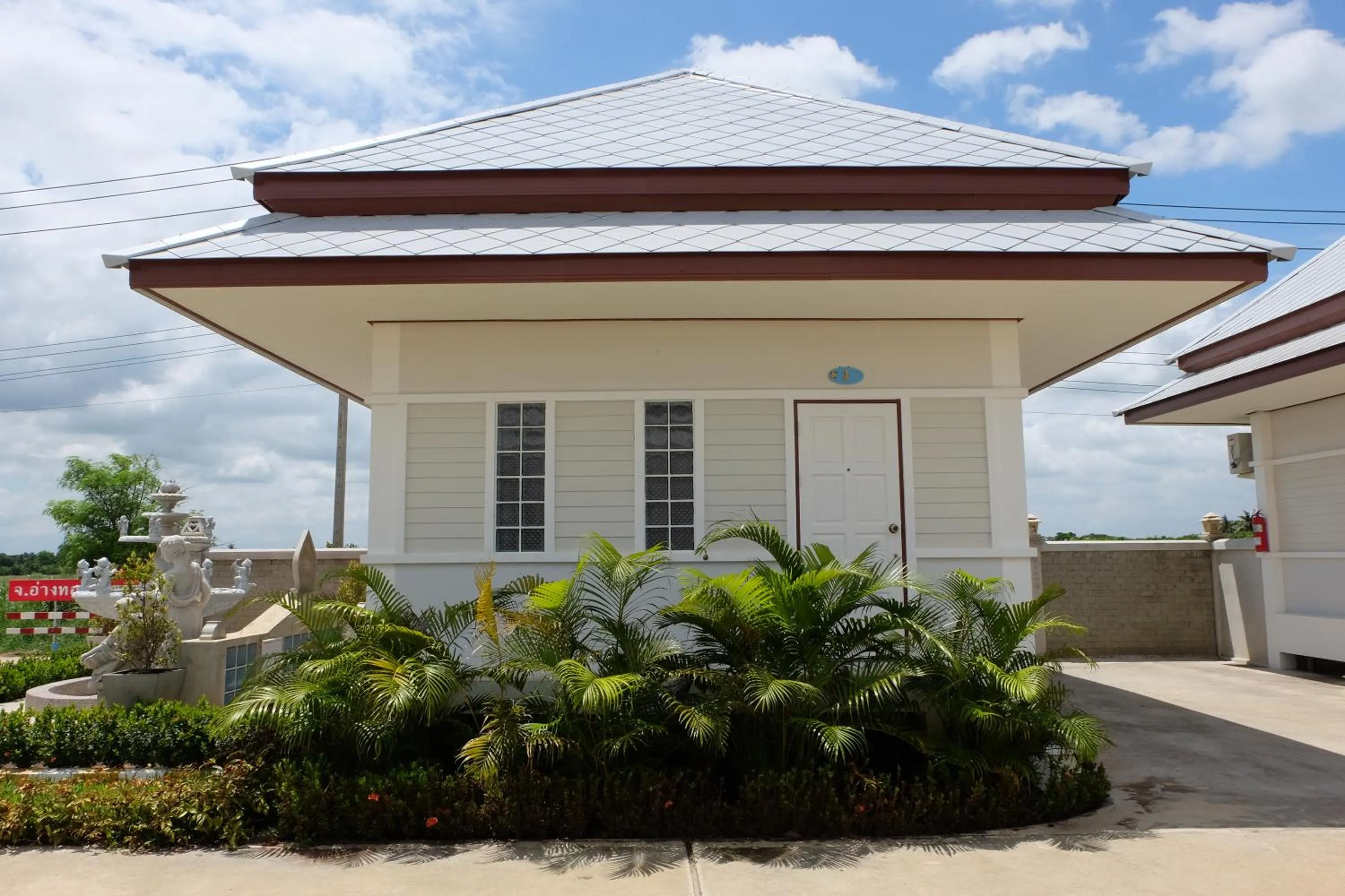 Property building in Bualuang Boutique Resort