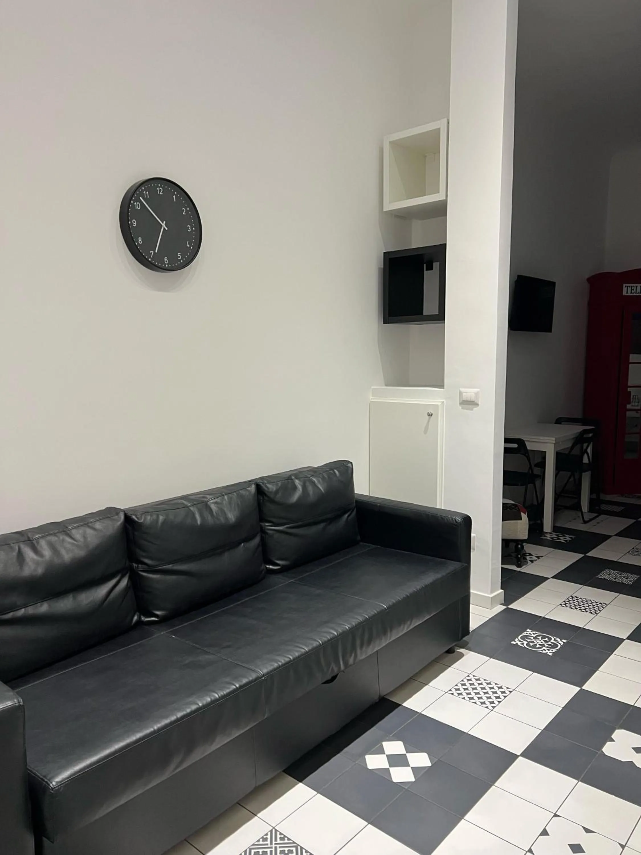 Evening entertainment in Giuseppe & Greta