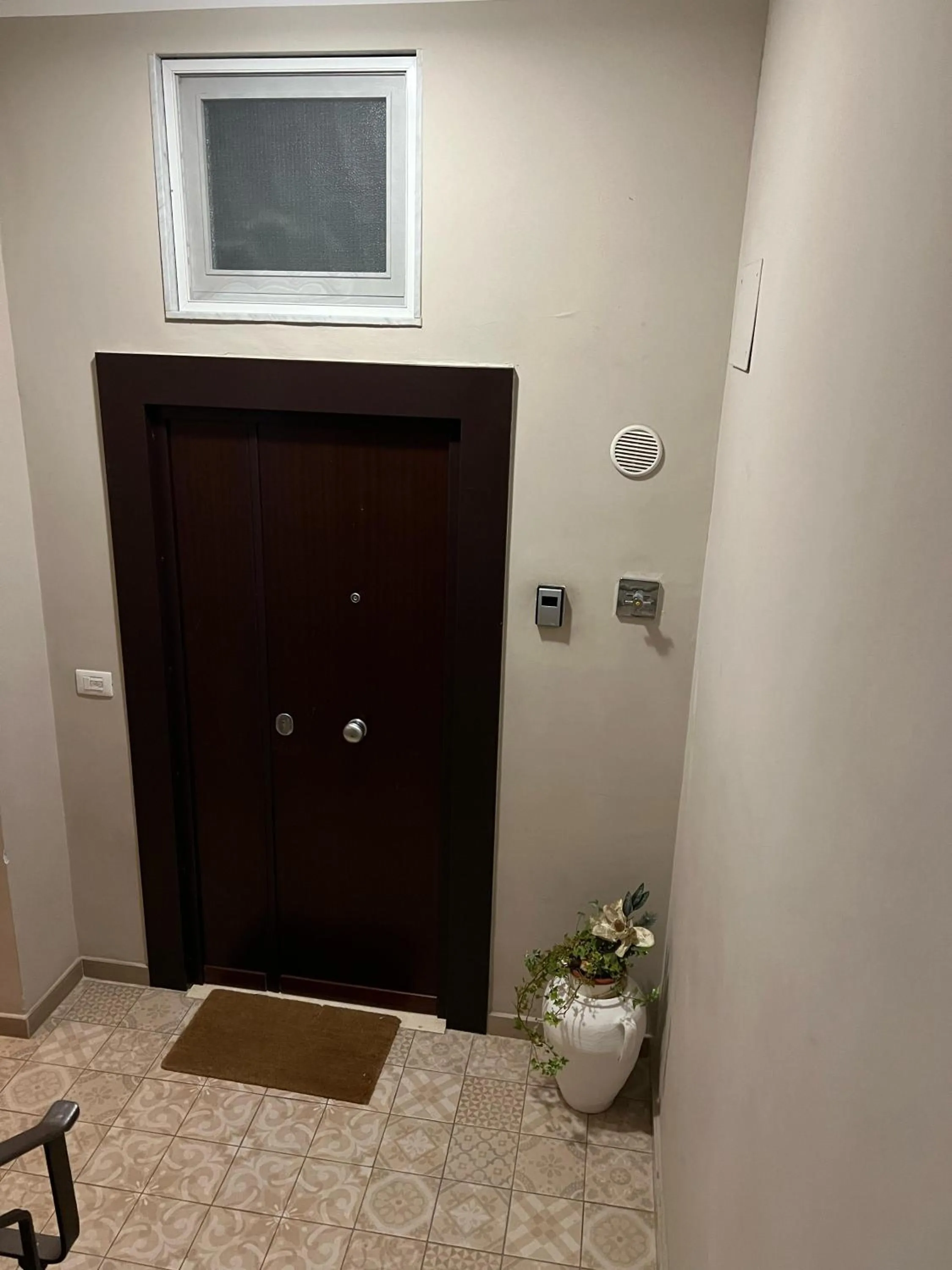 Property building in Giuseppe & Greta