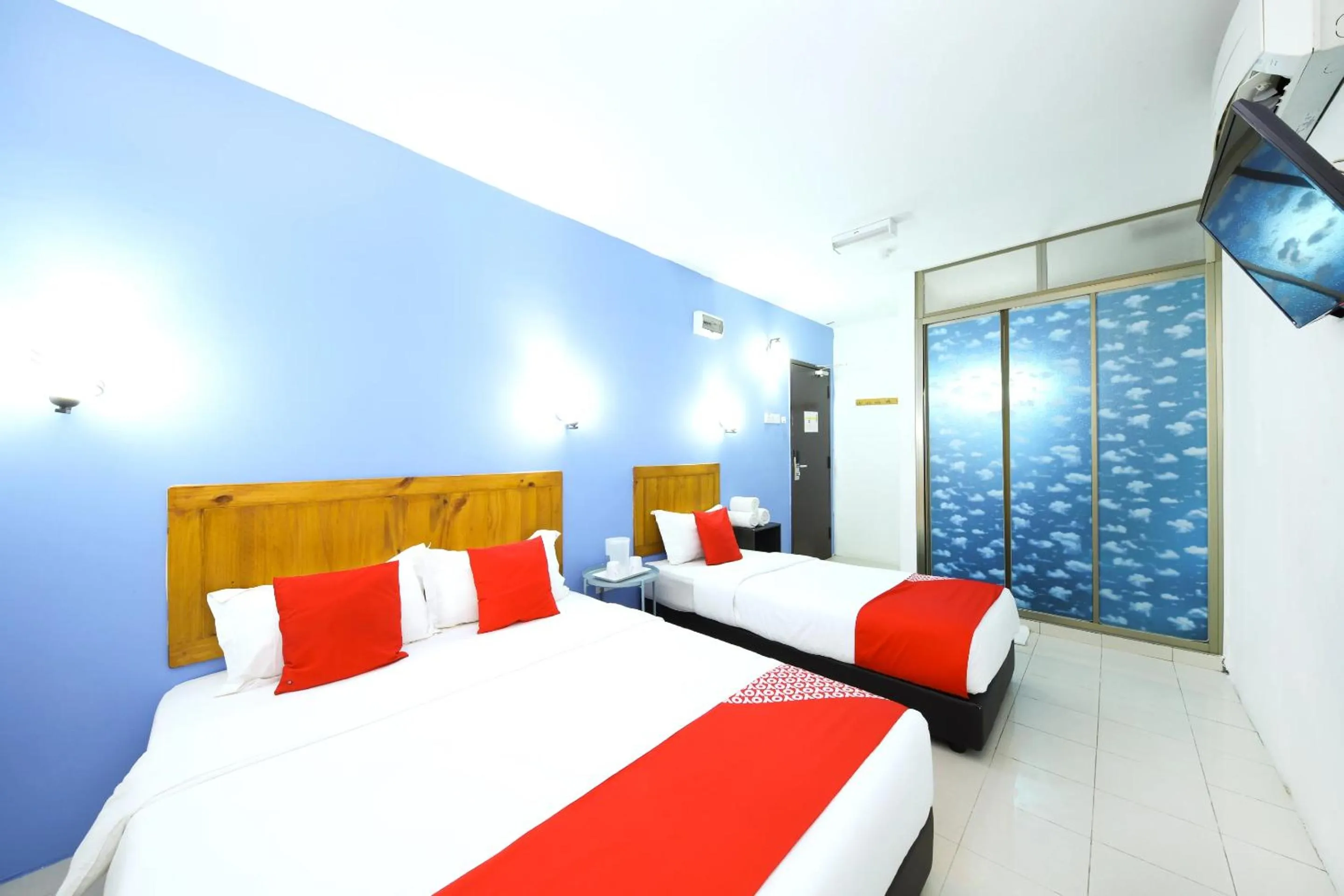 Bedroom in Hotel O Midah Inn Puchong