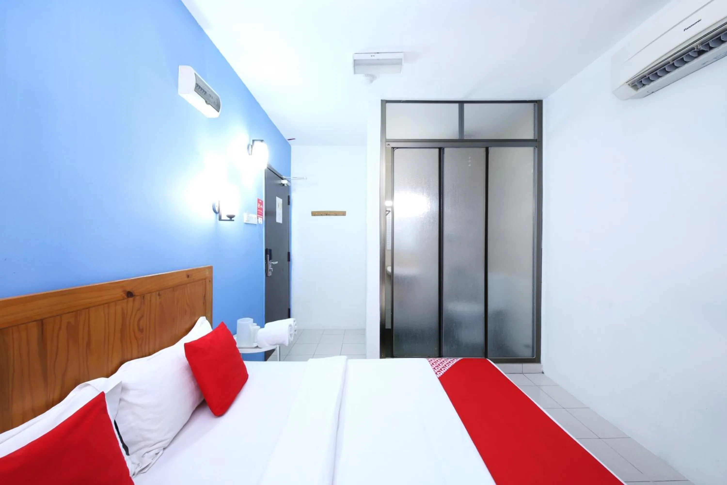 Bedroom in Hotel O Midah Inn Puchong