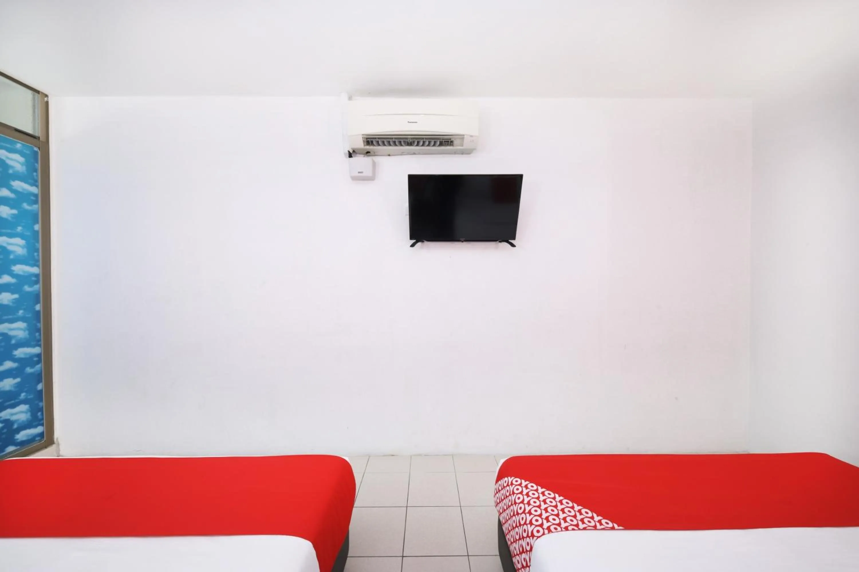 Bedroom in Hotel O Midah Inn Puchong