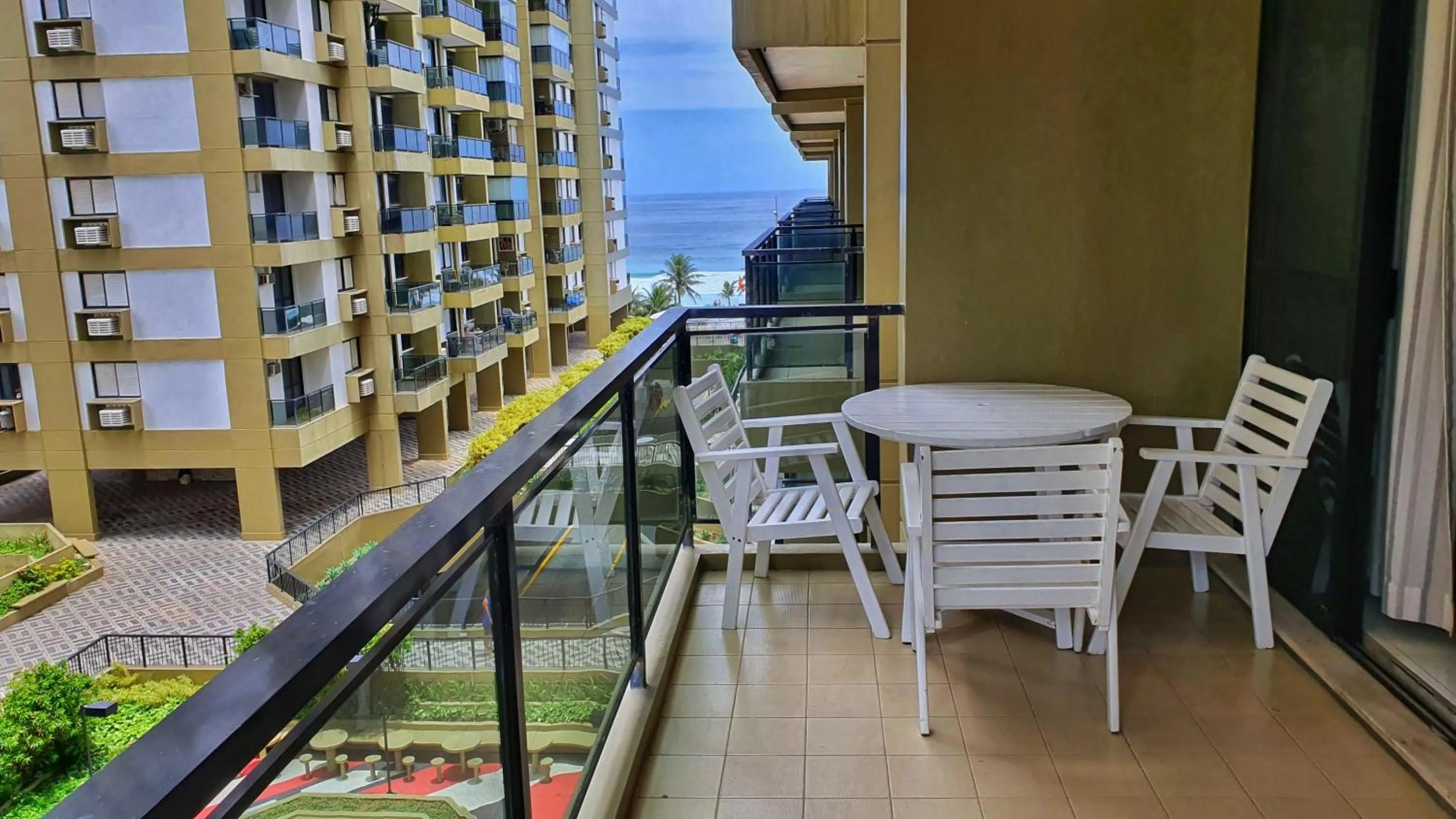 Sea view in Flat Barrabella