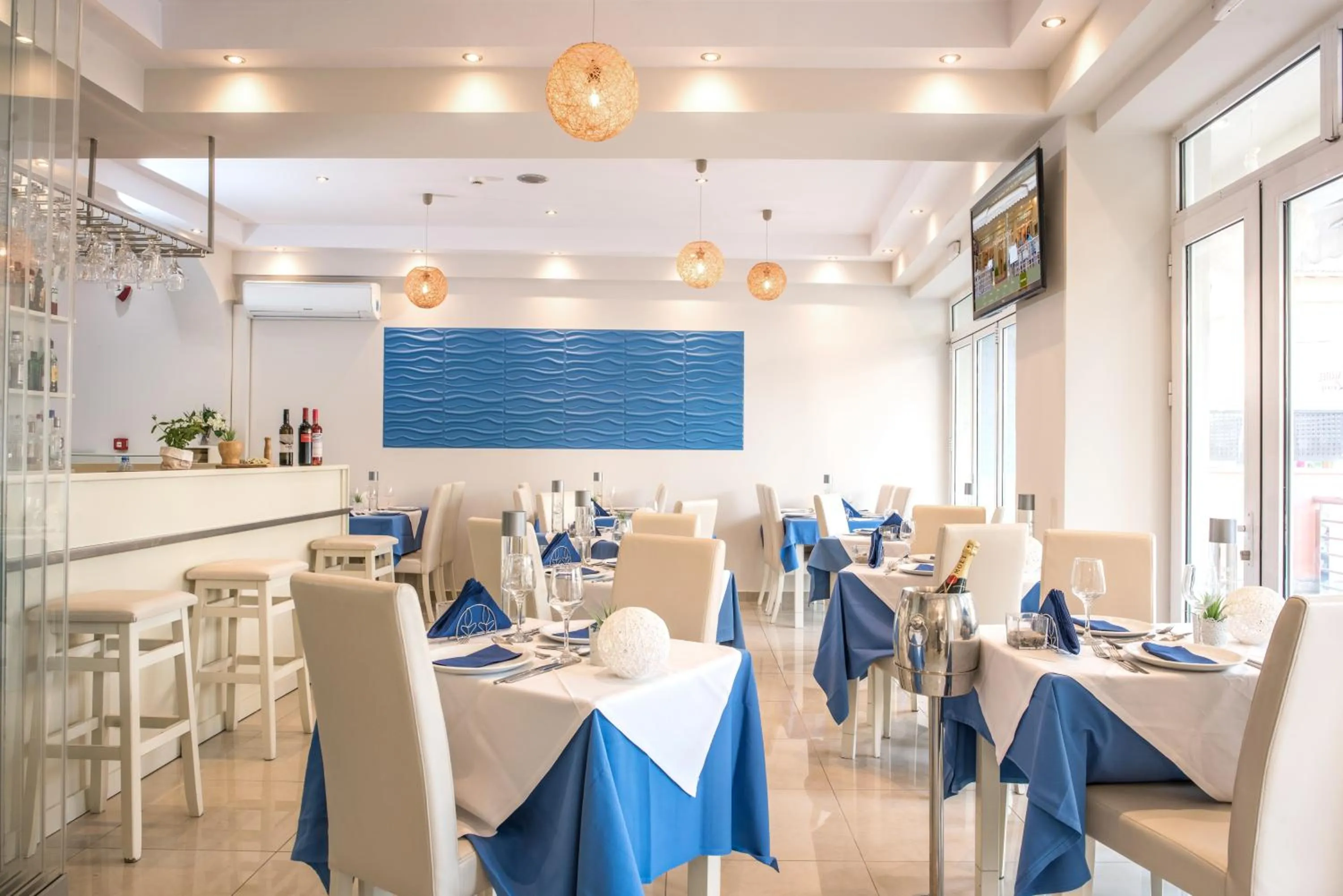 Restaurant/places to eat in Palotel Gouvia Hotel