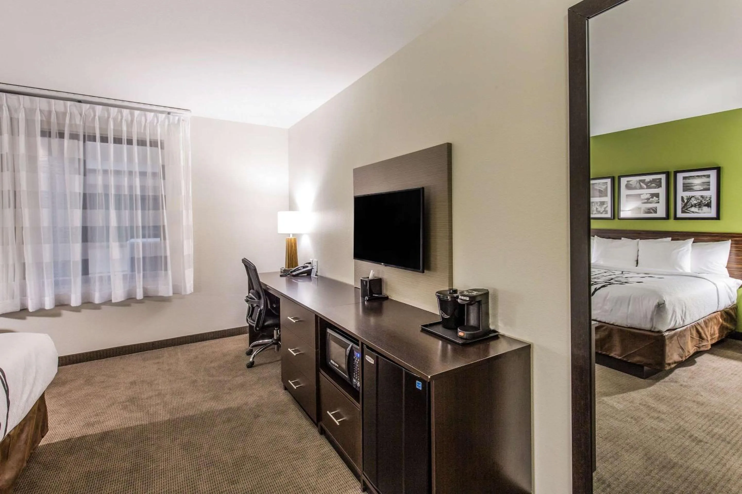 TV and multimedia, Bed in Sleep Inn Dallas Love Field-Medical District