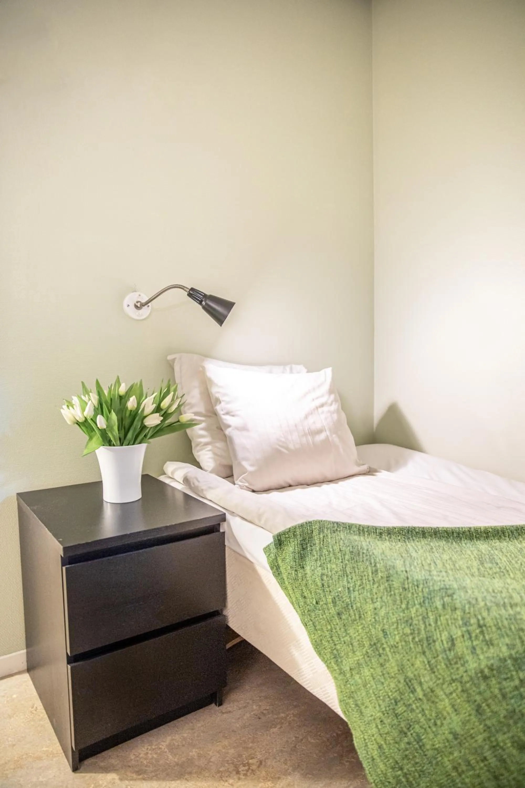 Bed in Hotel Kupolen