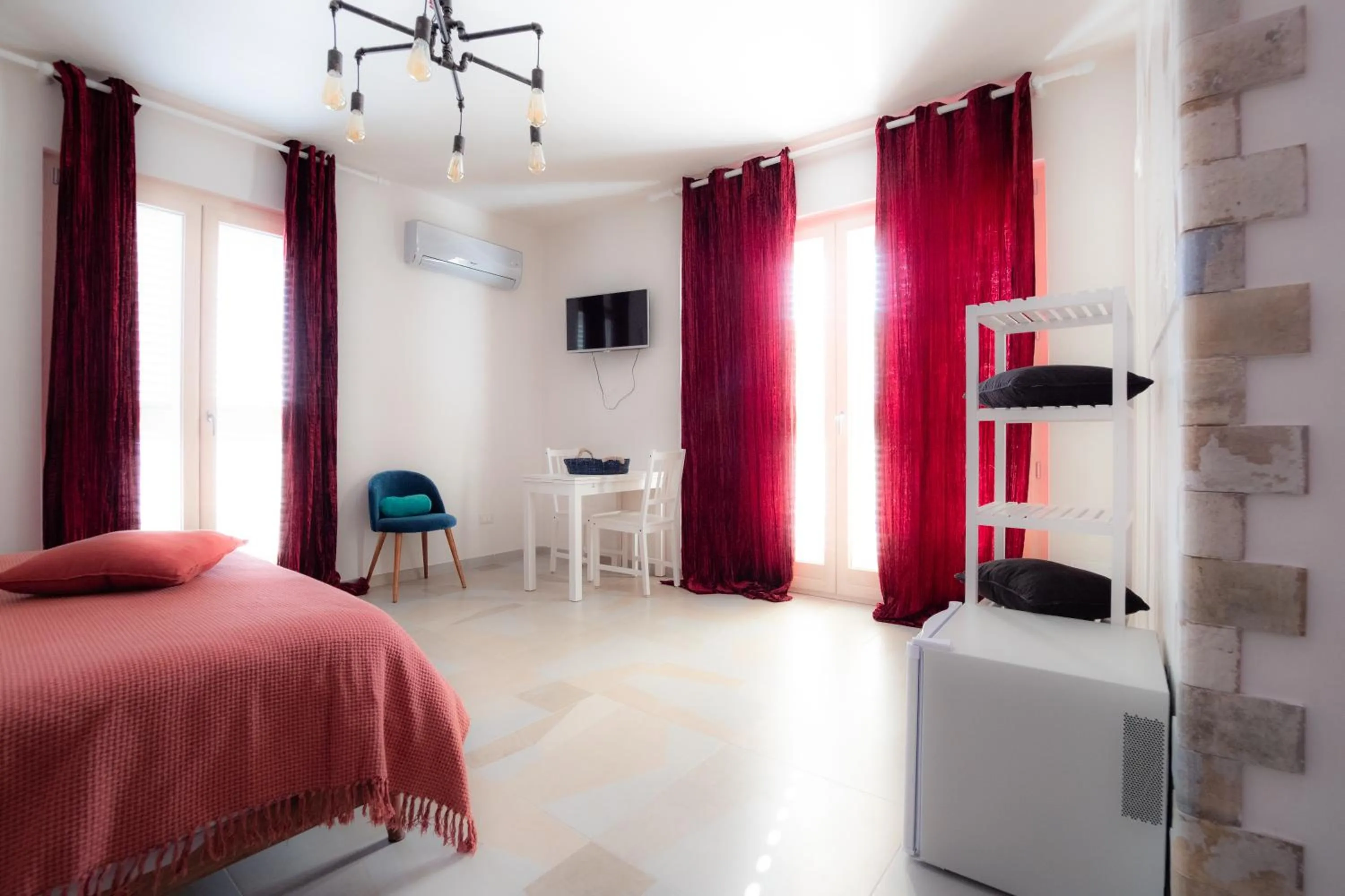 Bed in B&B A Pochi Passi