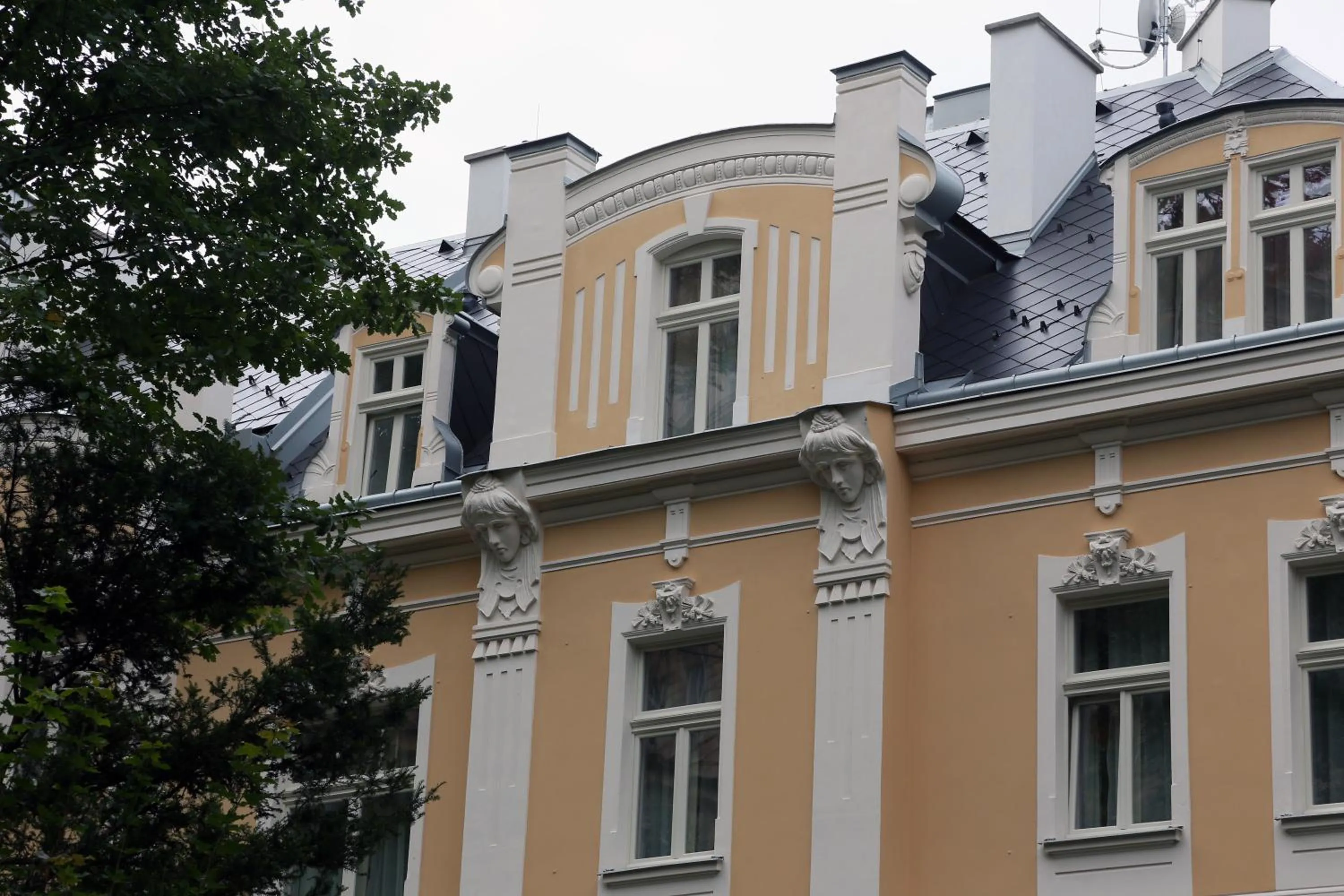 Property building in Ferdinandhof Apart-Hotel