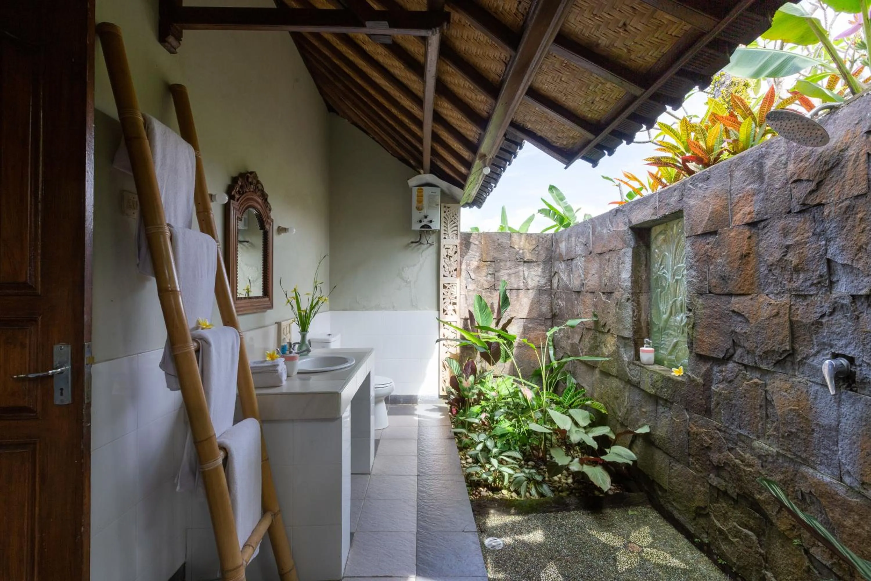 Bathroom in Bali Firefly BnB