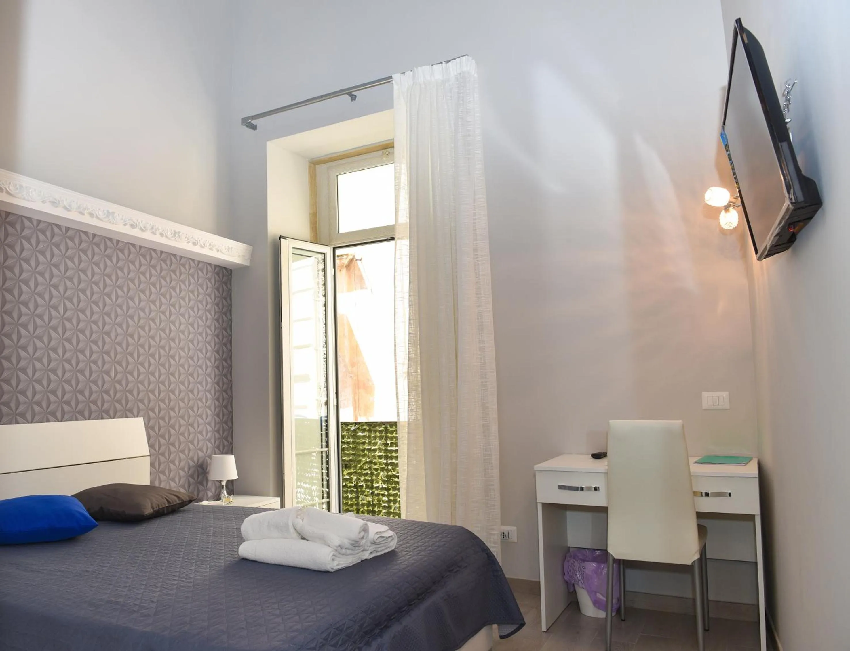 Other, Bed in Famigi