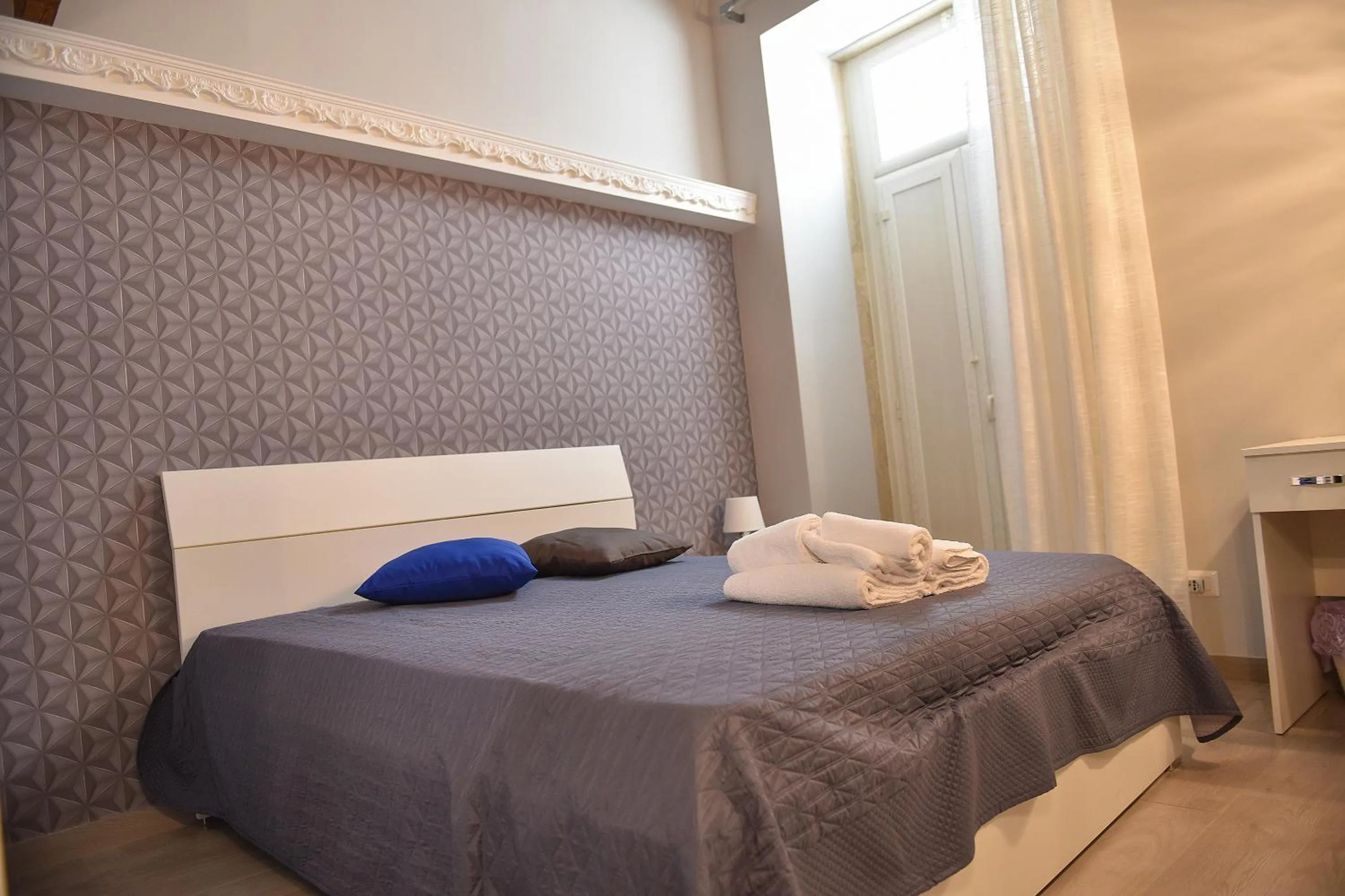 Other, Bed in Famigi