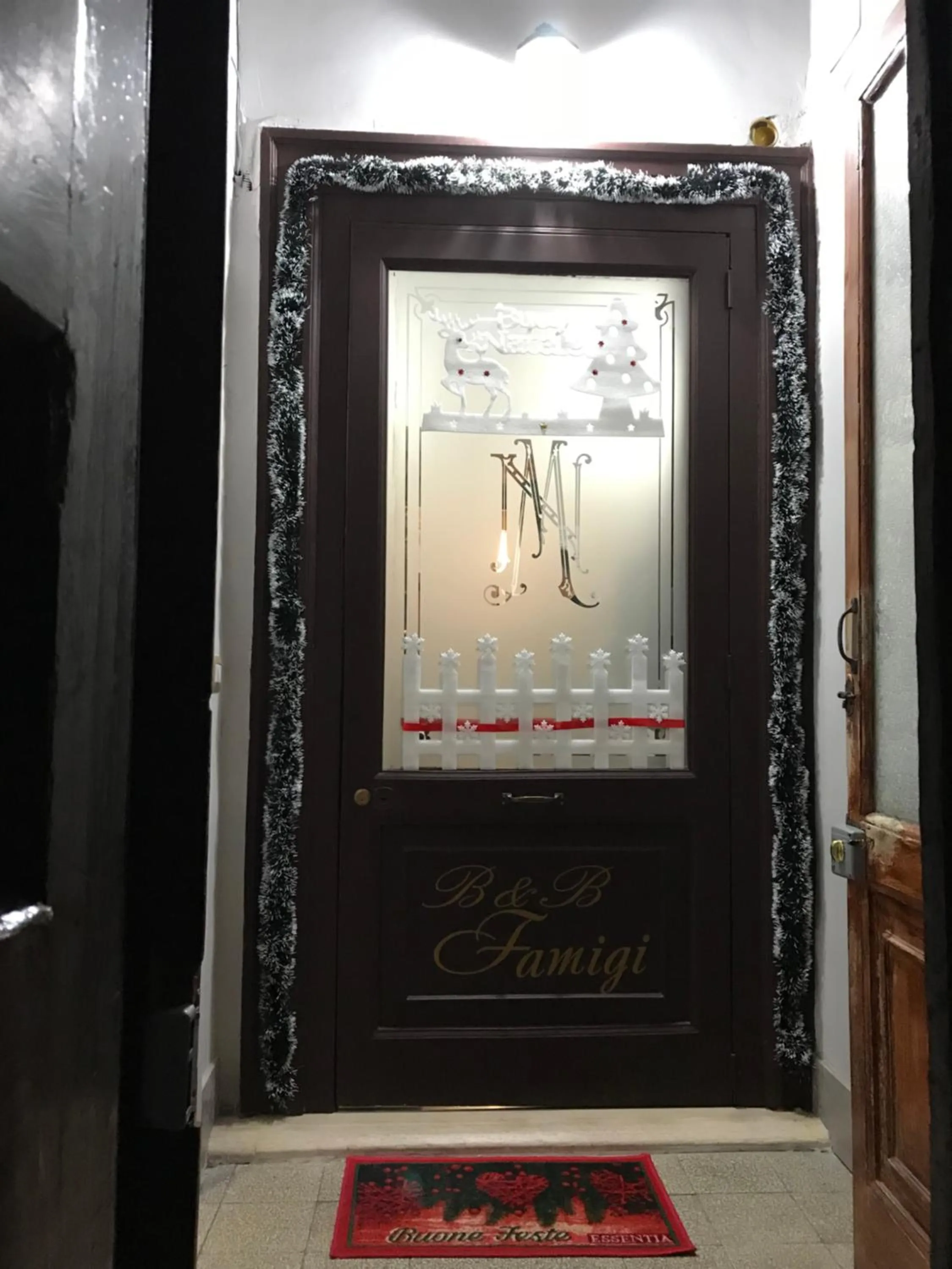 Facade/entrance in Famigi