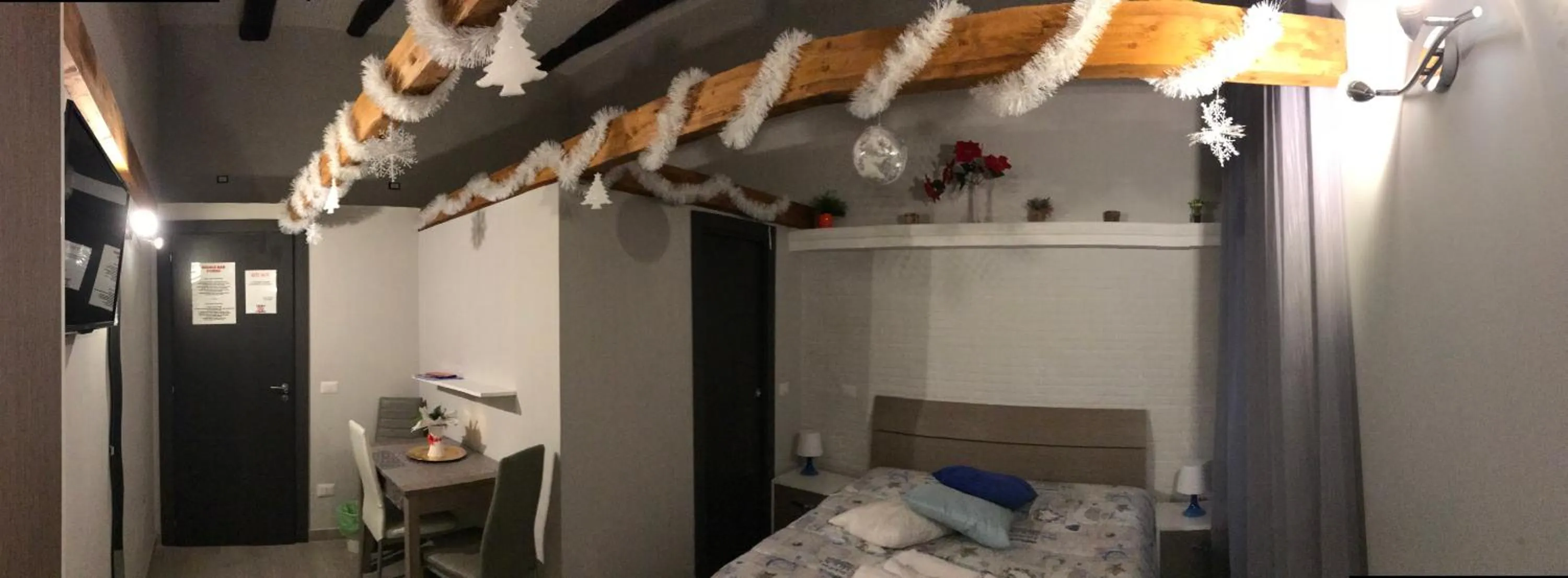 Decorative detail, Bed in Famigi