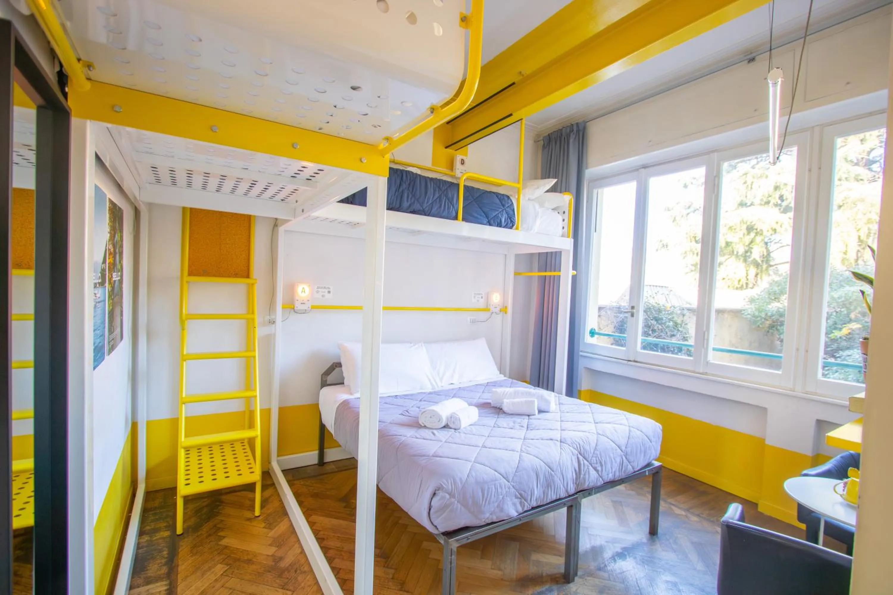 Bed in Ostello Bello Lake Como