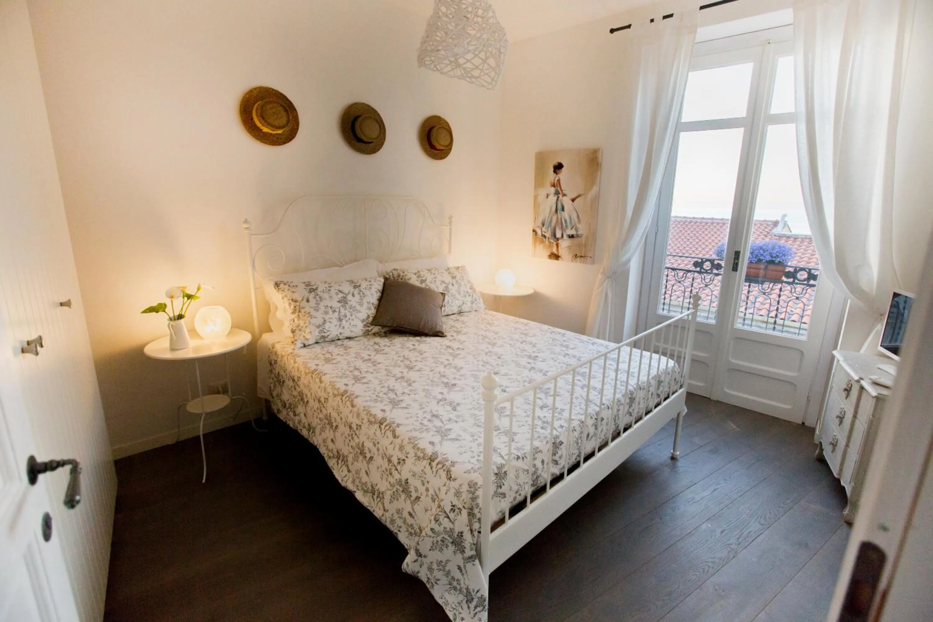 Shower, Bed in Azzurro B&B