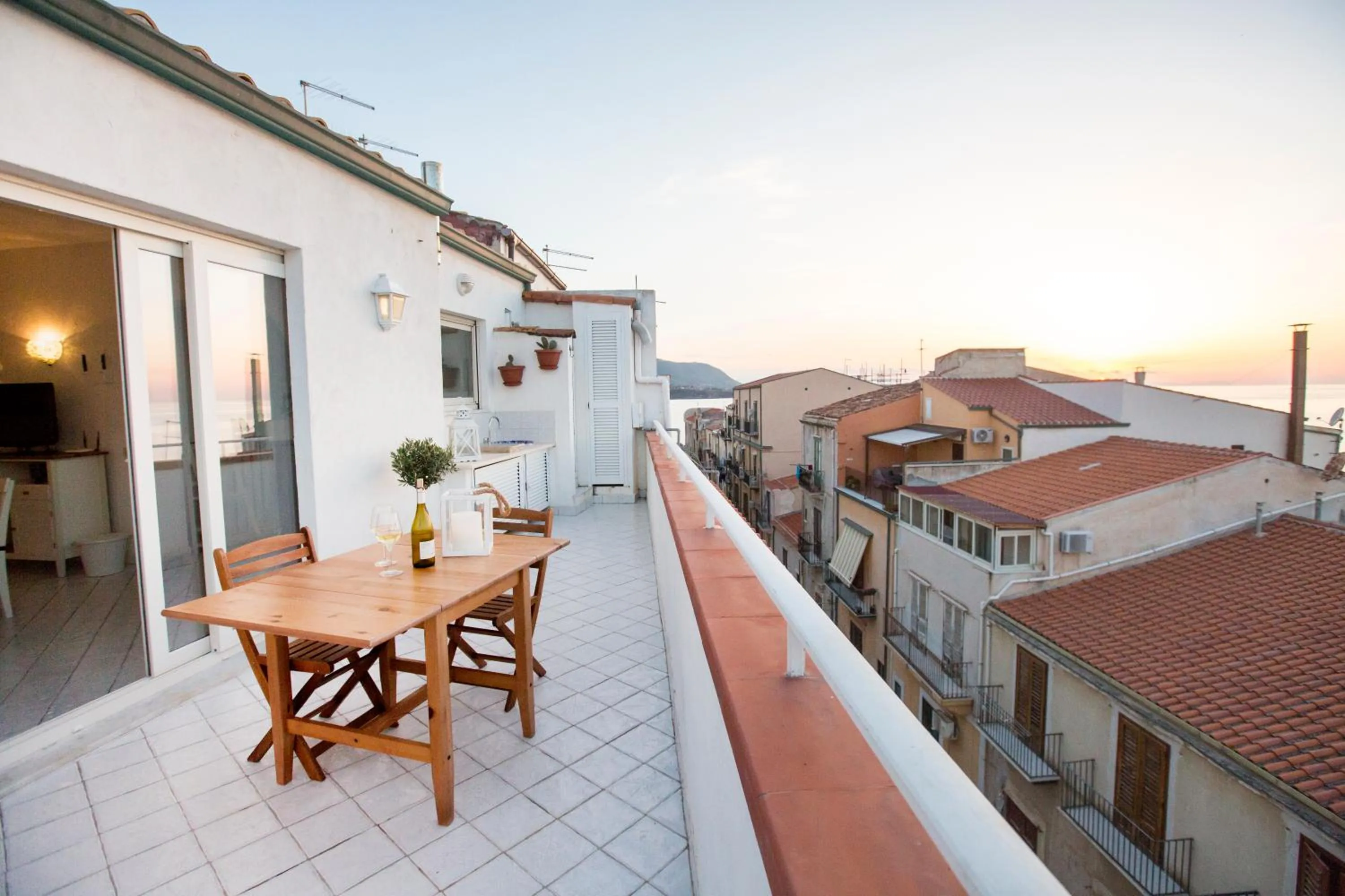 Shower in Azzurro B&B