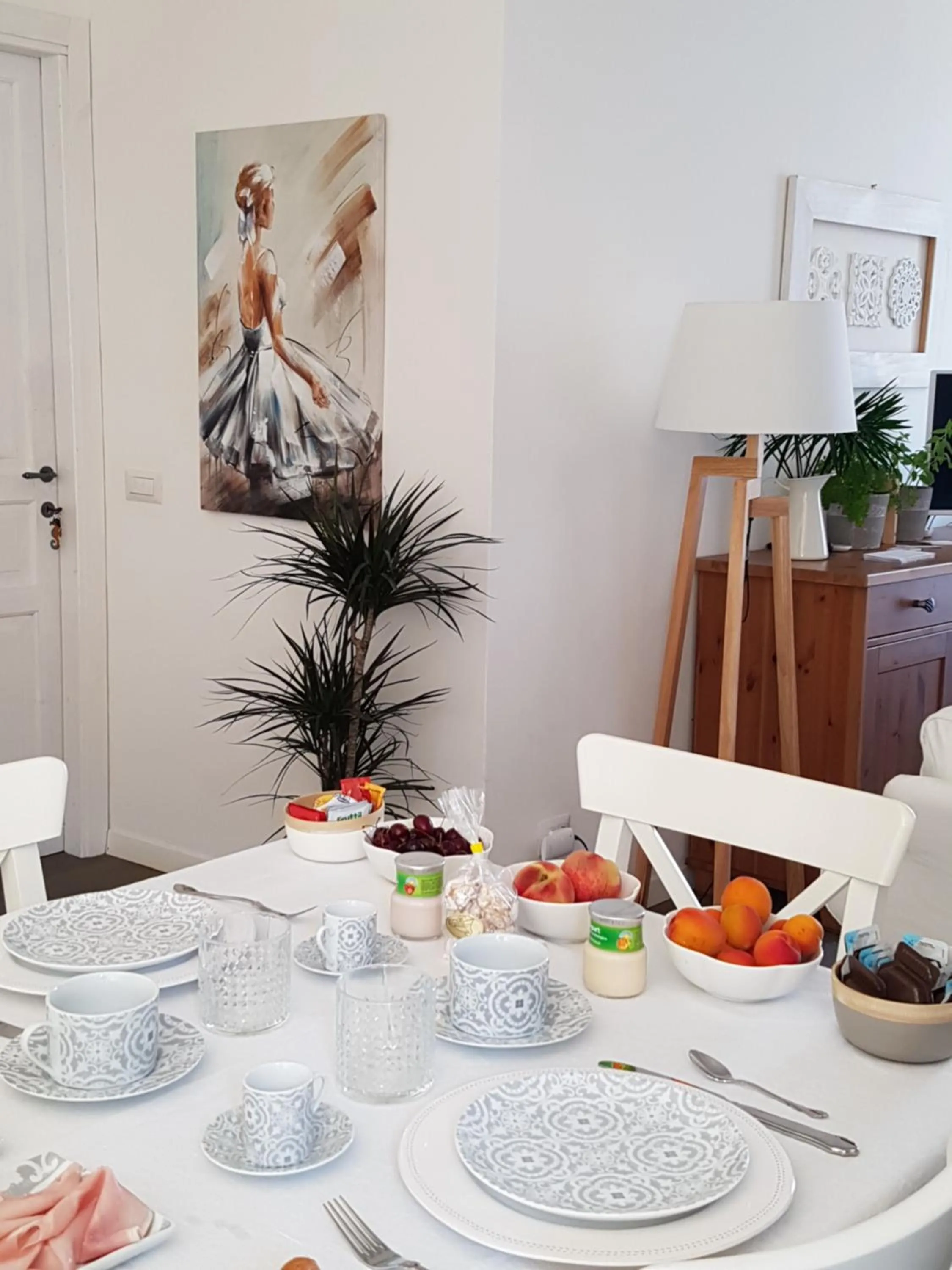 Communal lounge/ TV room in Azzurro B&B