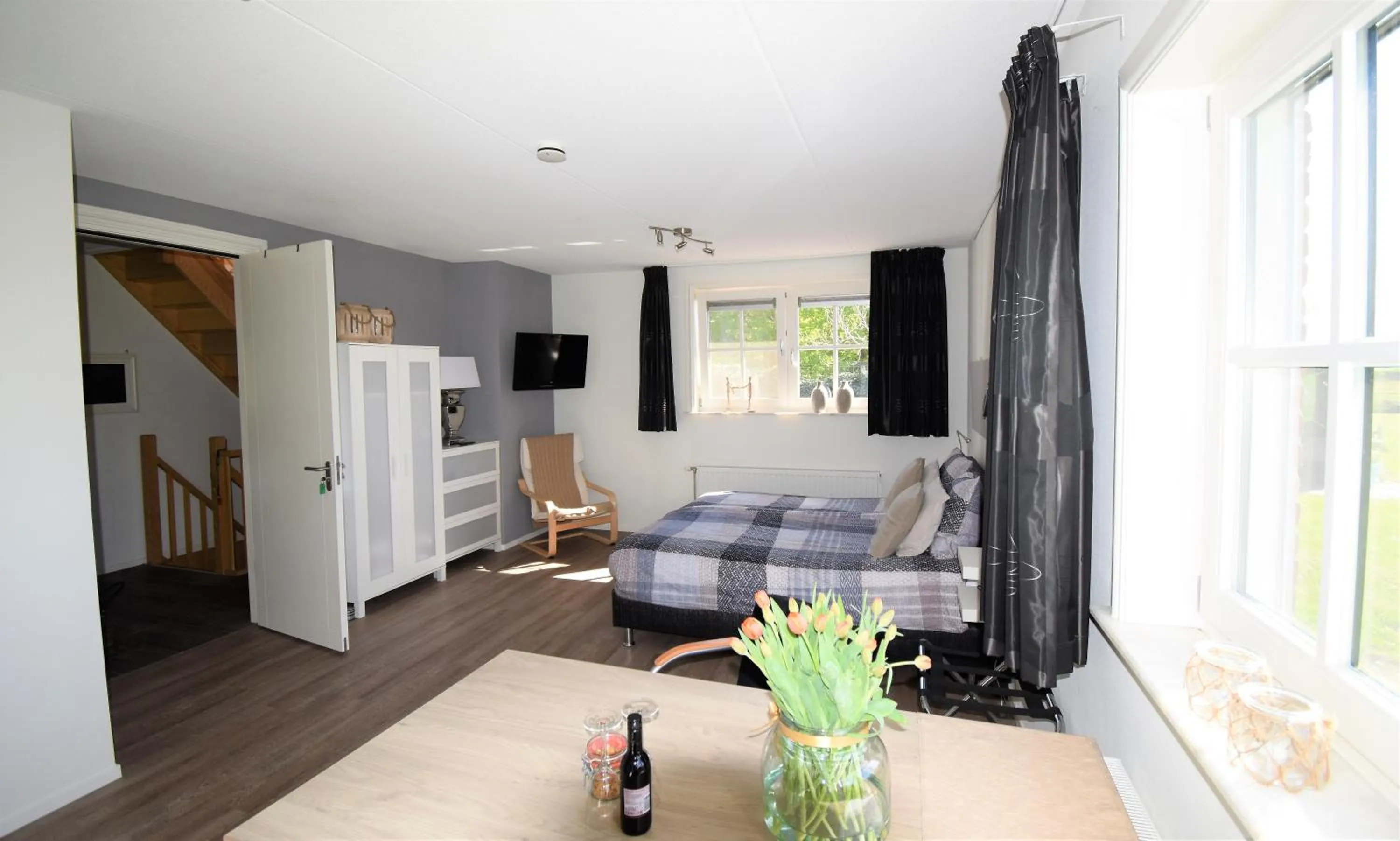 Photo of the whole room, Bed in De Beddestee