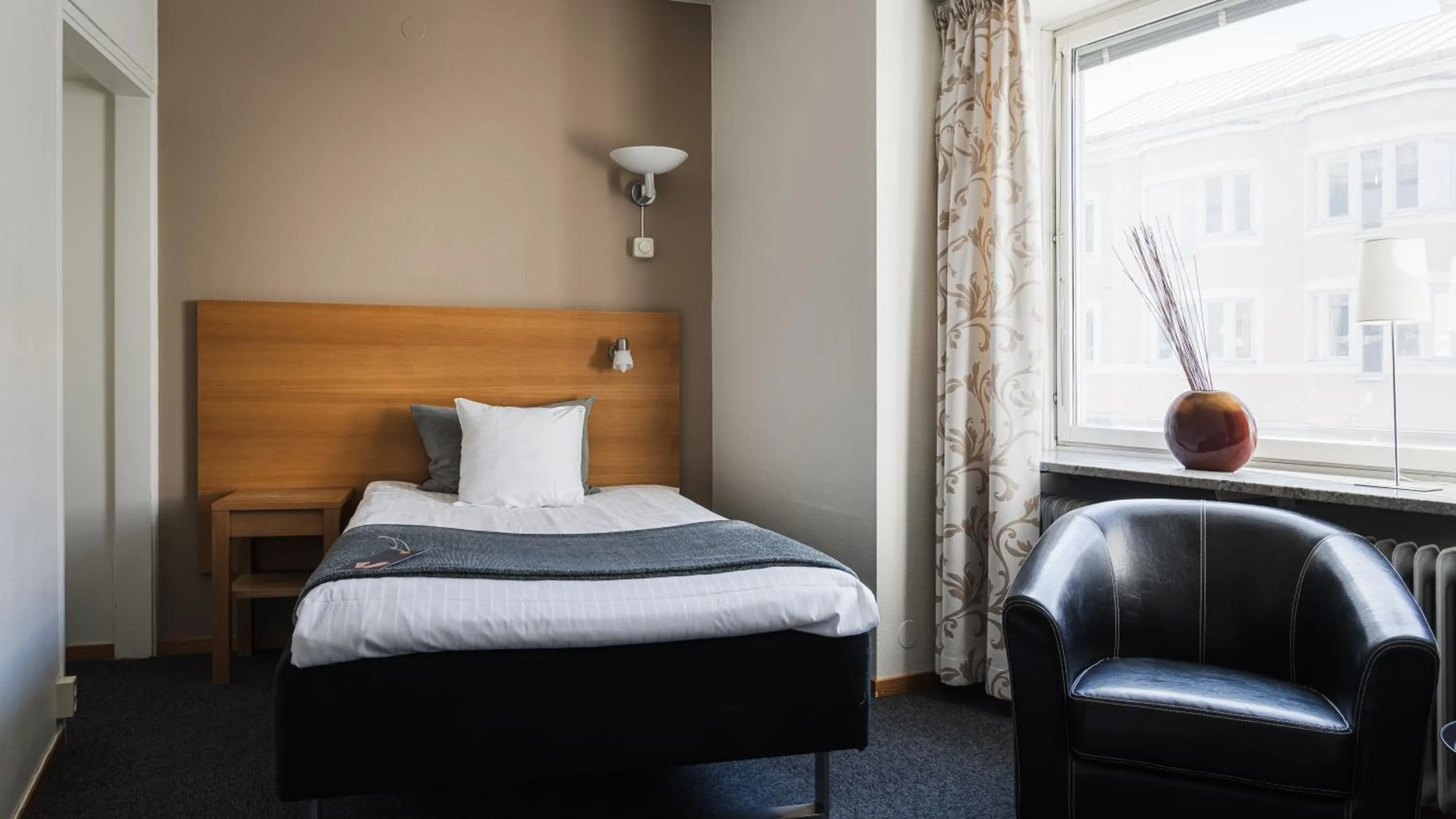 Bed in Comfort Hotel Skellefteå