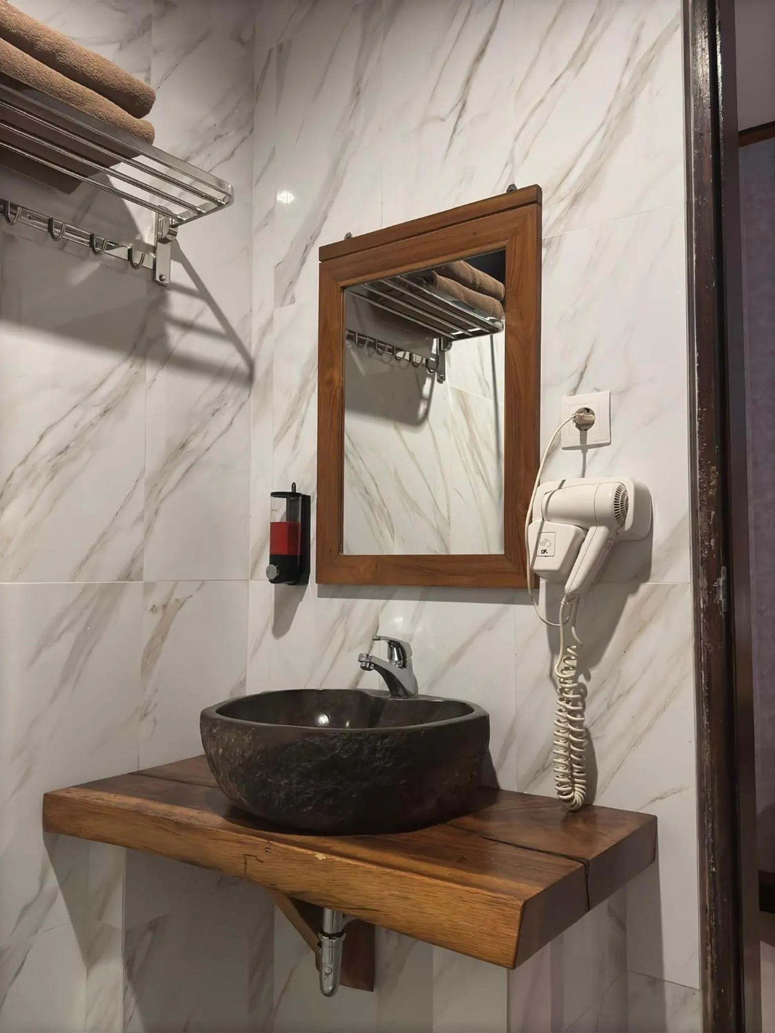 Bali Full Moon Guest House