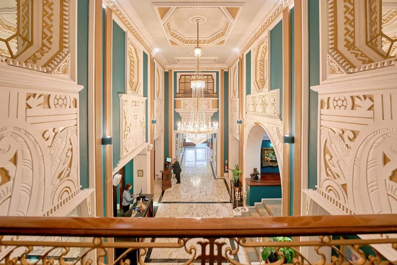 Property building in Imperial Hotel Cork City