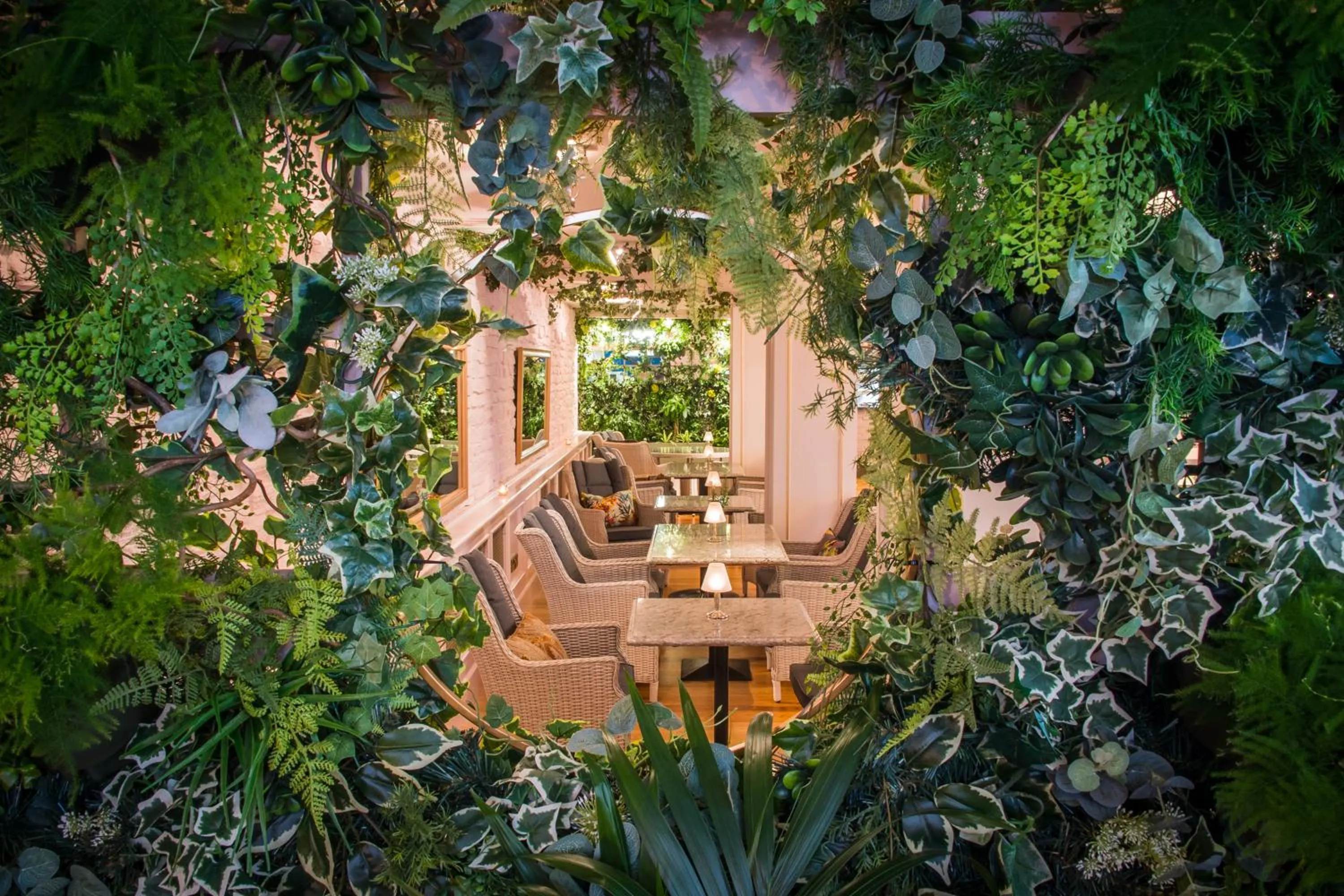 Food and drinks in Imperial Hotel Cork City