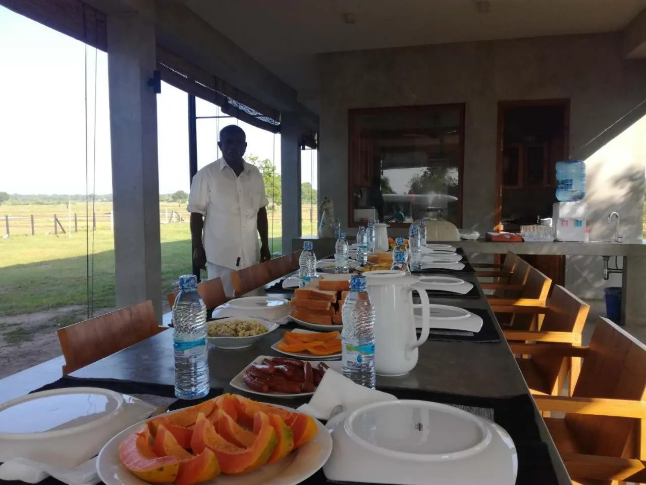 Restaurant/places to eat in Tree Tops Yala