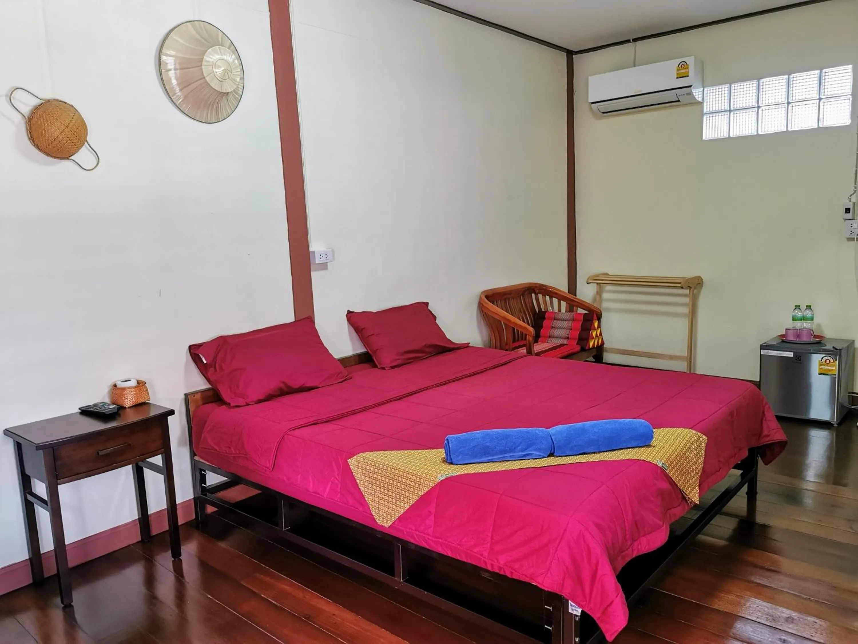 Bed in Baan Khun ya Ayutthaya