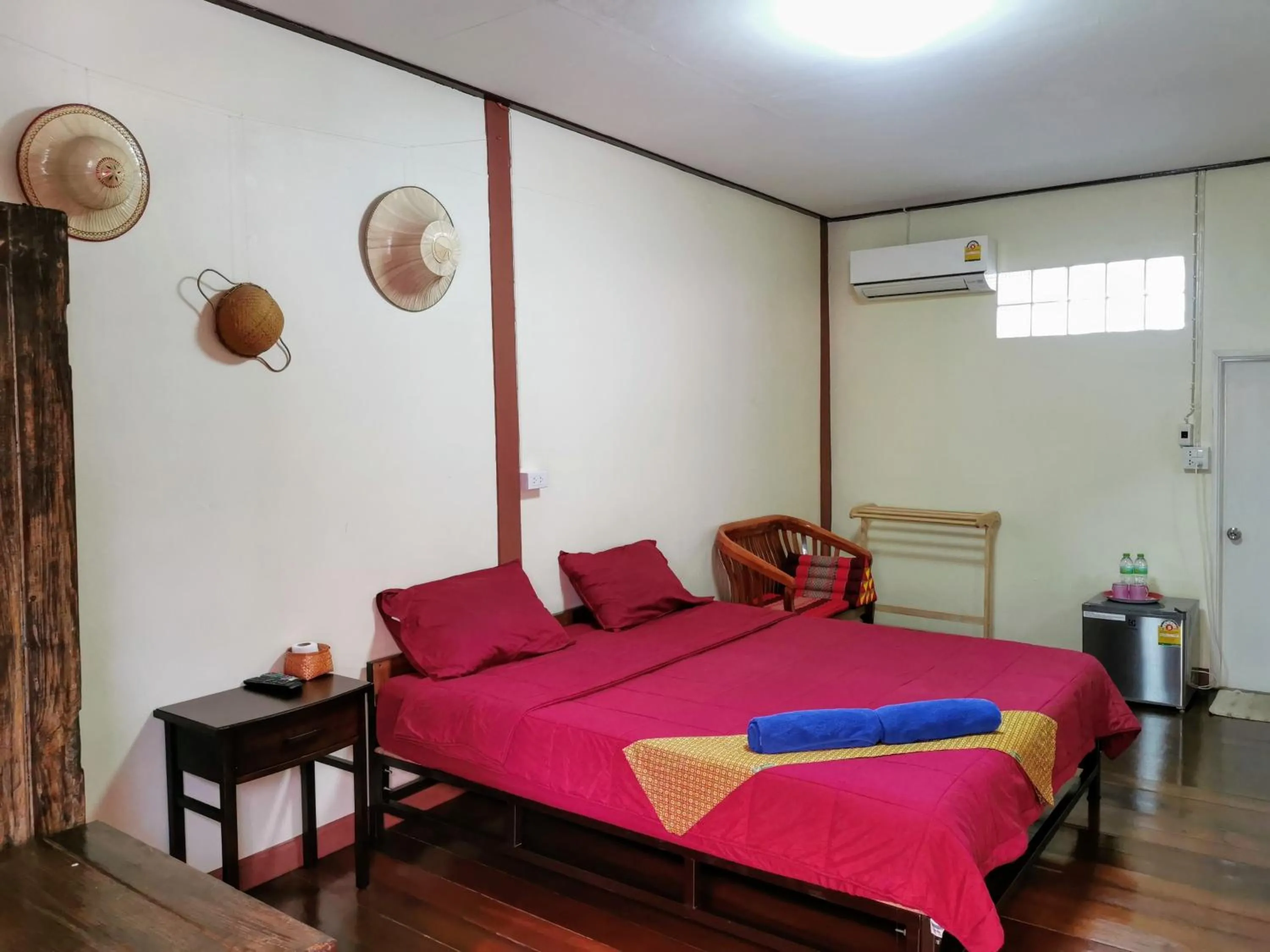 Bed in Baan Khun ya Ayutthaya