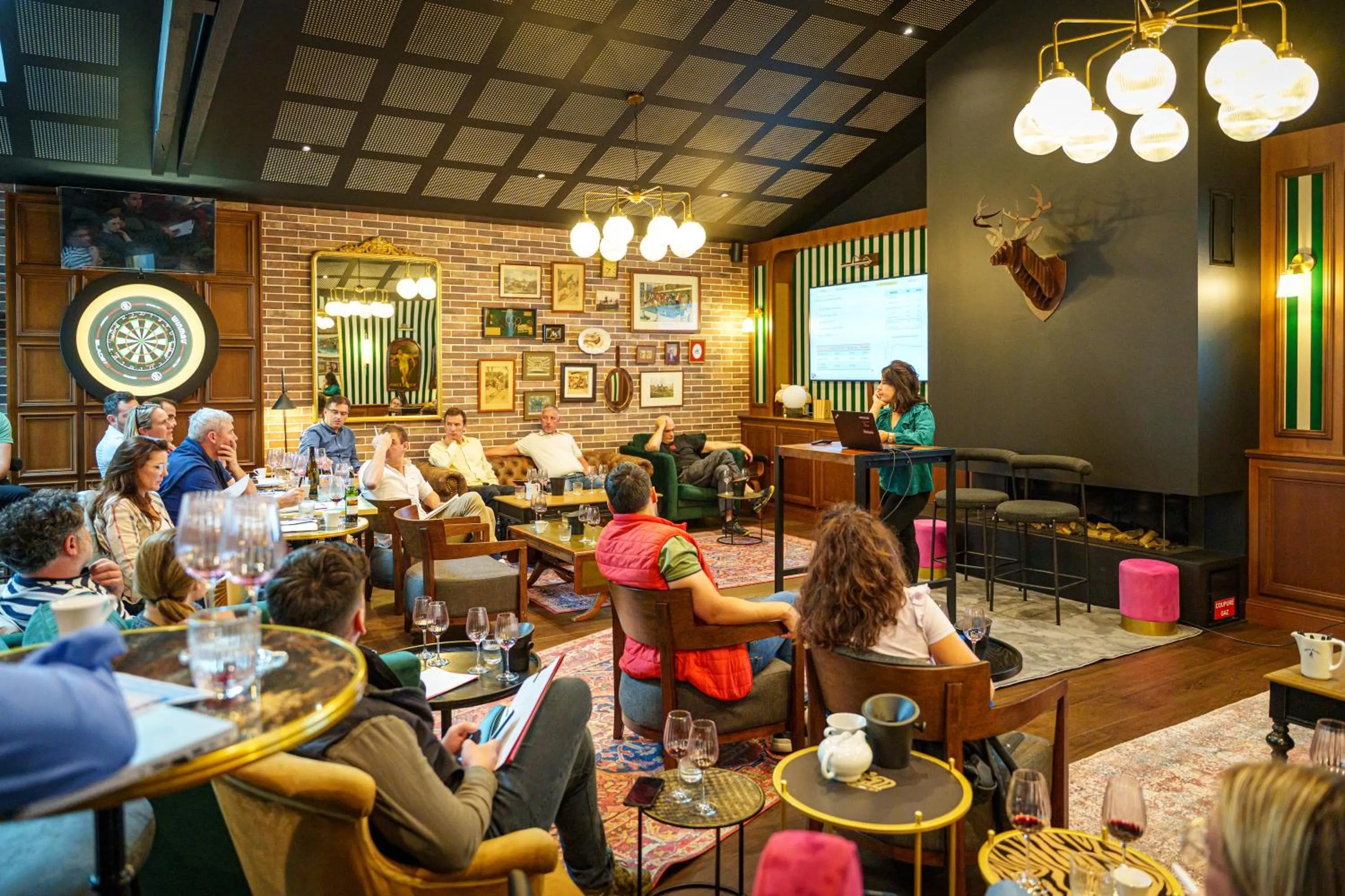 Business facilities in The Originals Boutique, Hôtel Le Londres, Saumur