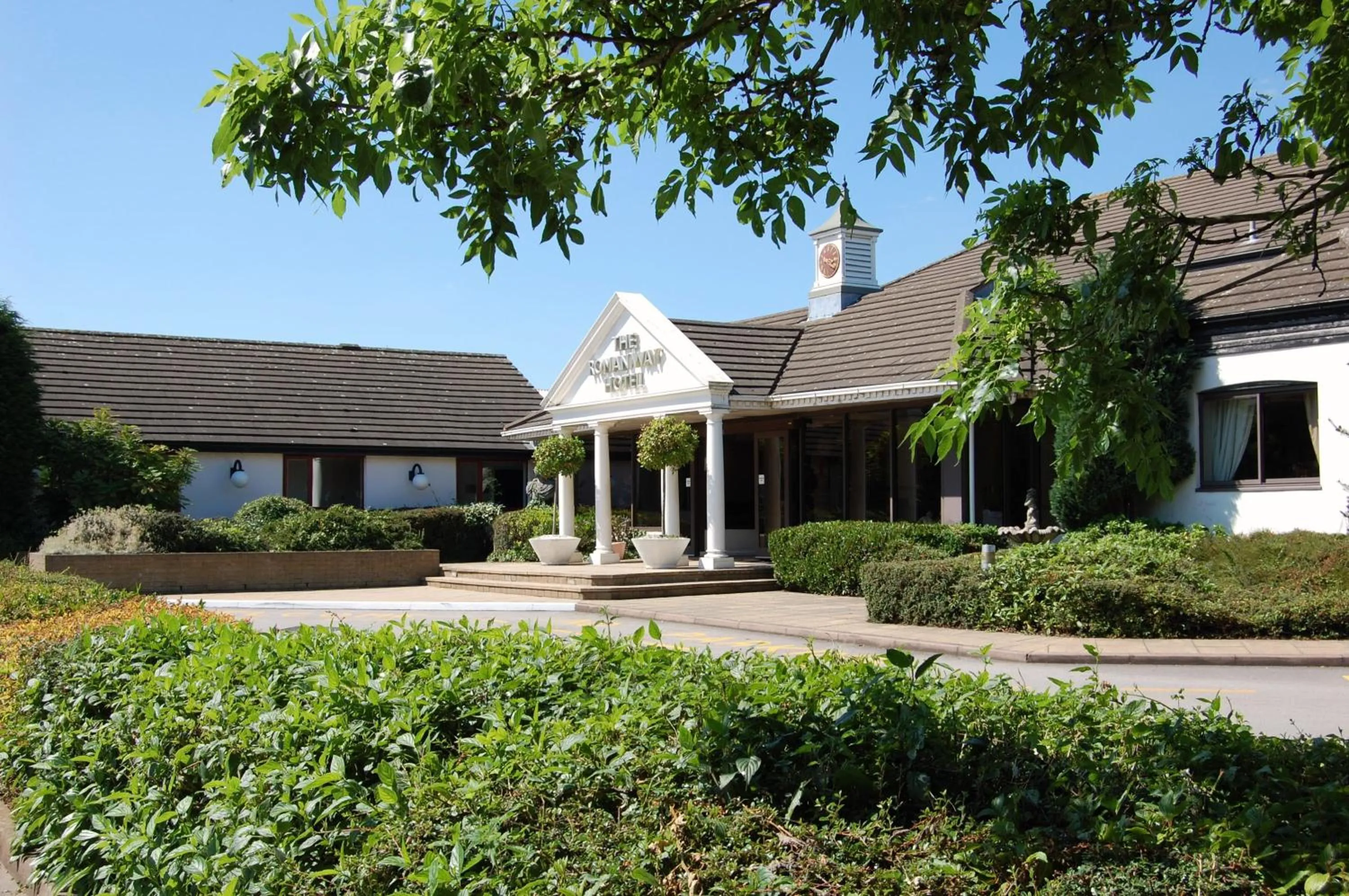 Facade/entrance in Roman Way Hotel A5 Cannock