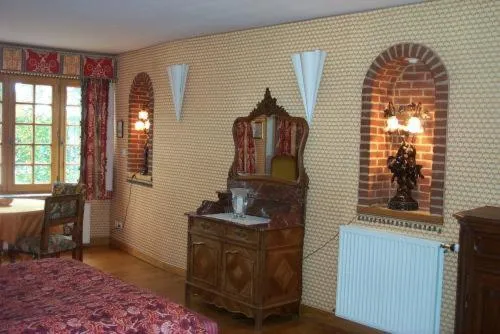 Photo of the whole room in Chateau La Tour Du Roy