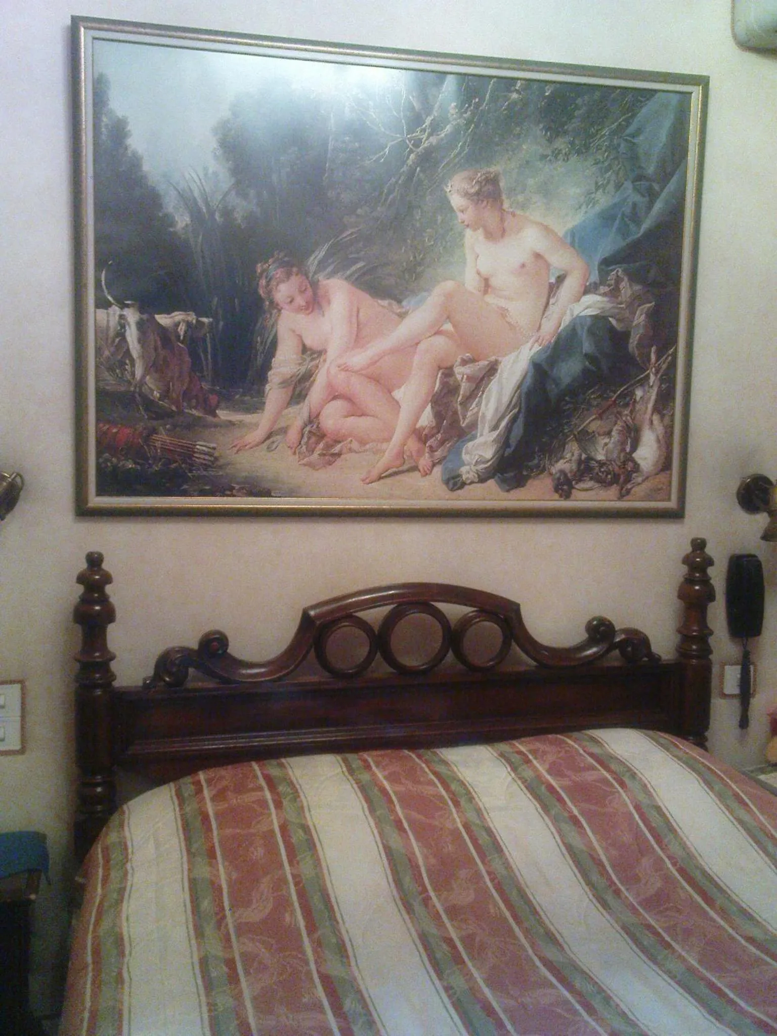 Bed in Chateau La Tour Du Roy