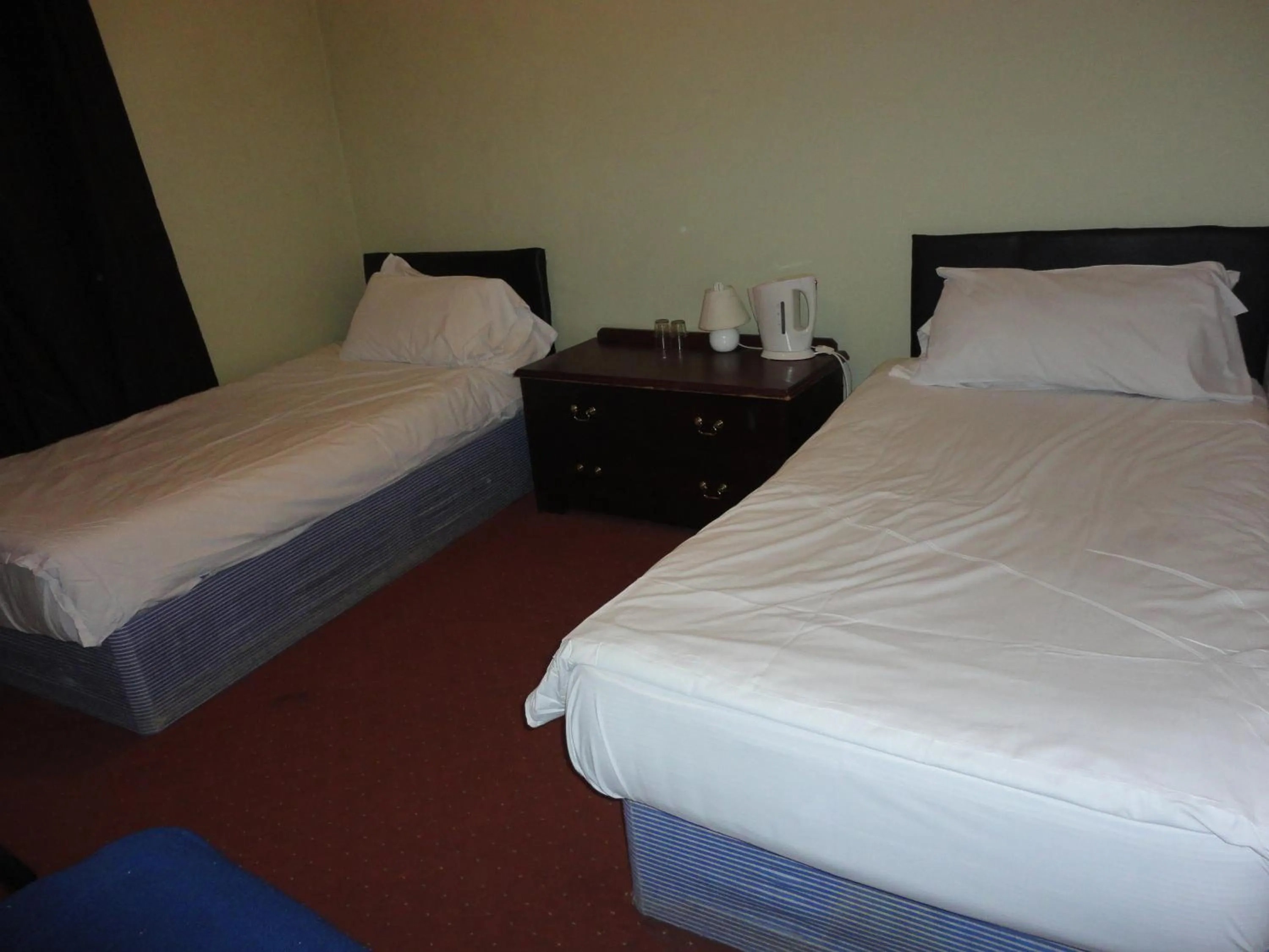 Bed in City View Hotel