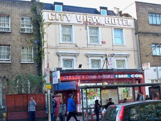 Facade/entrance in City View Hotel