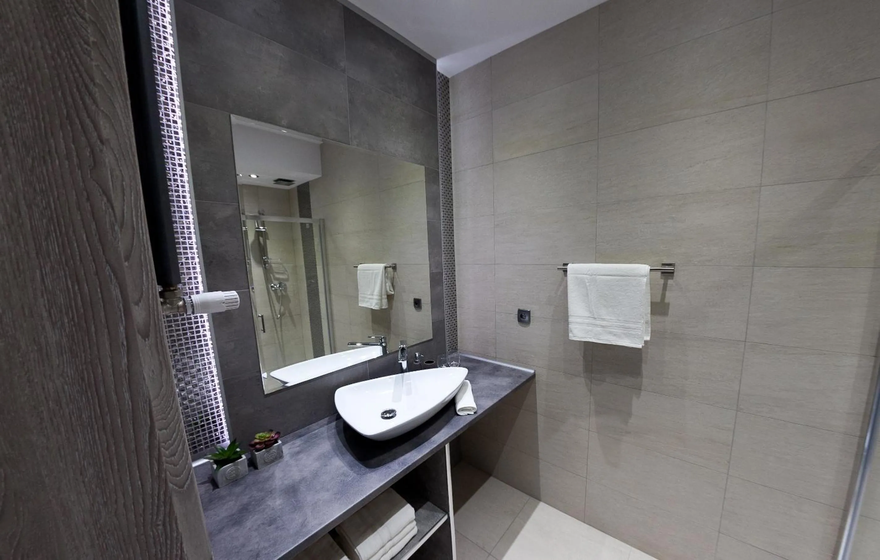 Bathroom in Euro Apartments Piwna