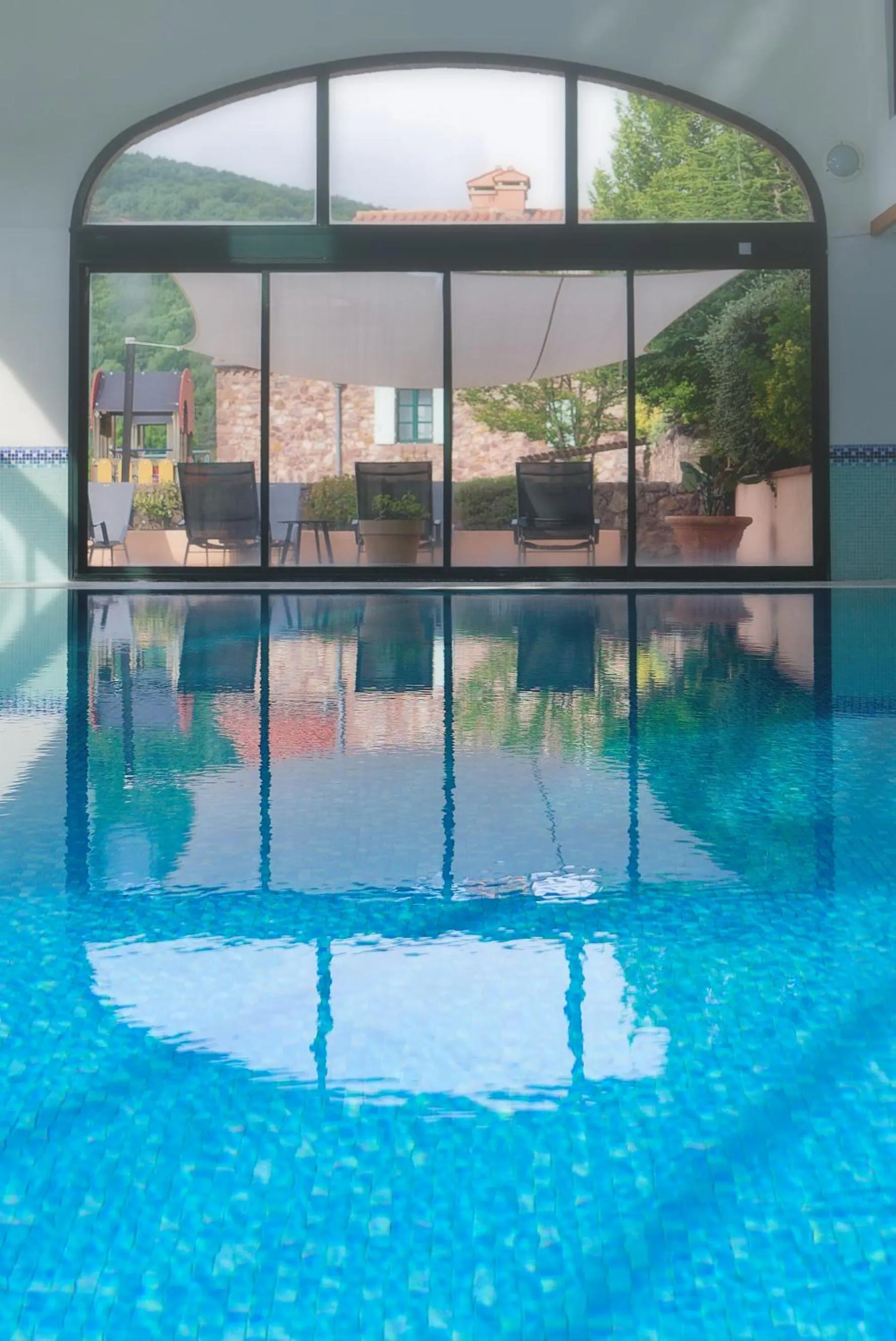 Swimming pool in Le Domaine de Falgos Golf & Spa