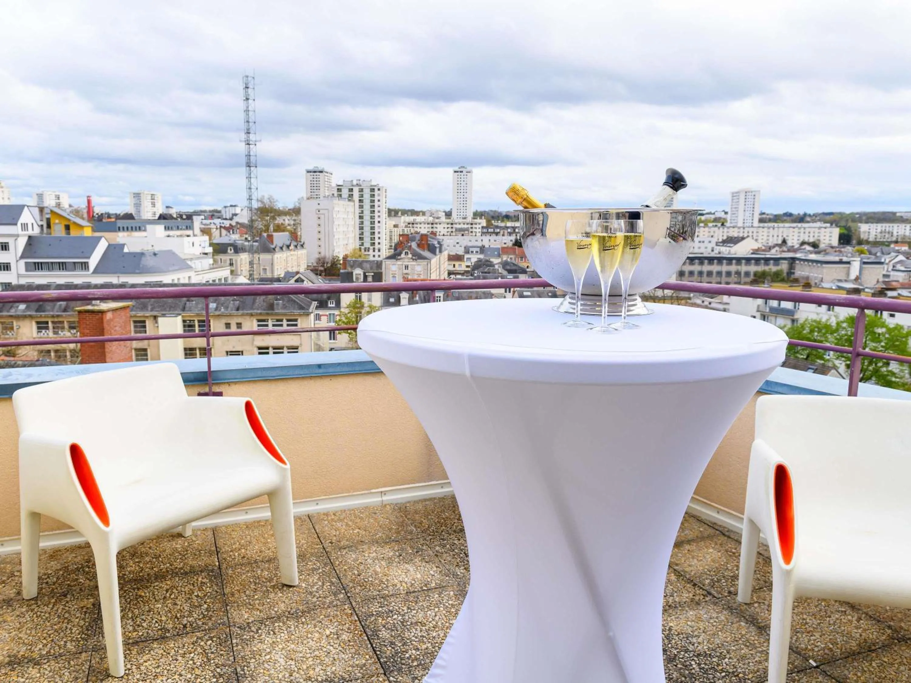 Meeting/conference room in ibis Styles Tours Centre