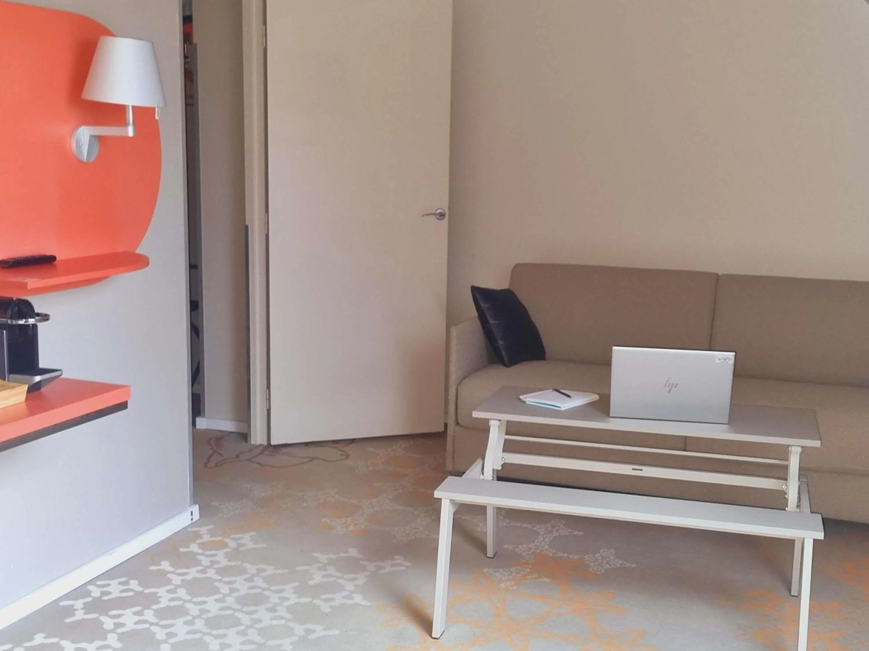 Bedroom in ibis Styles Tours Centre