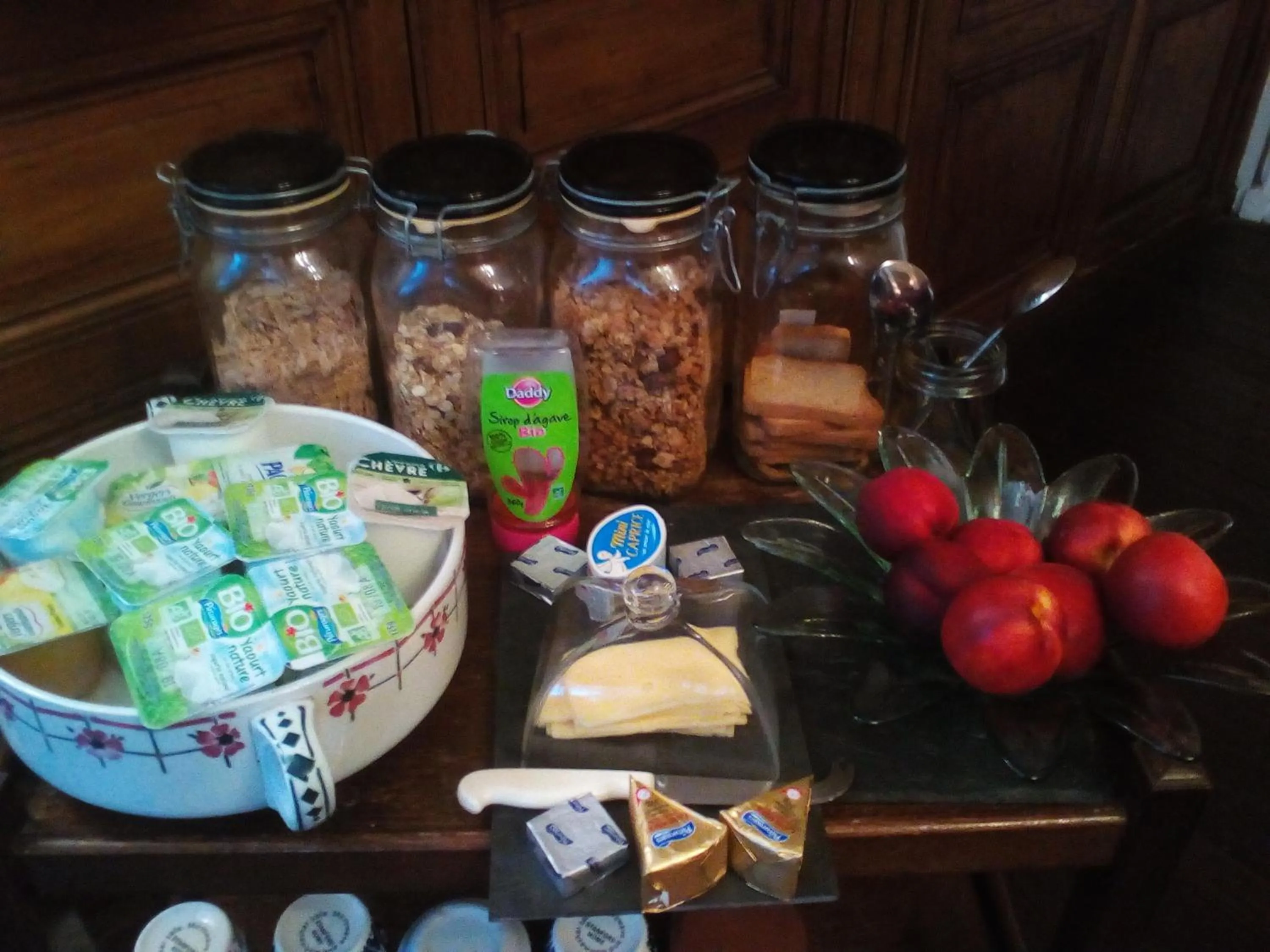 Breakfast in 3 Place des Arbres, Chambres D'Hôtes, Felletin