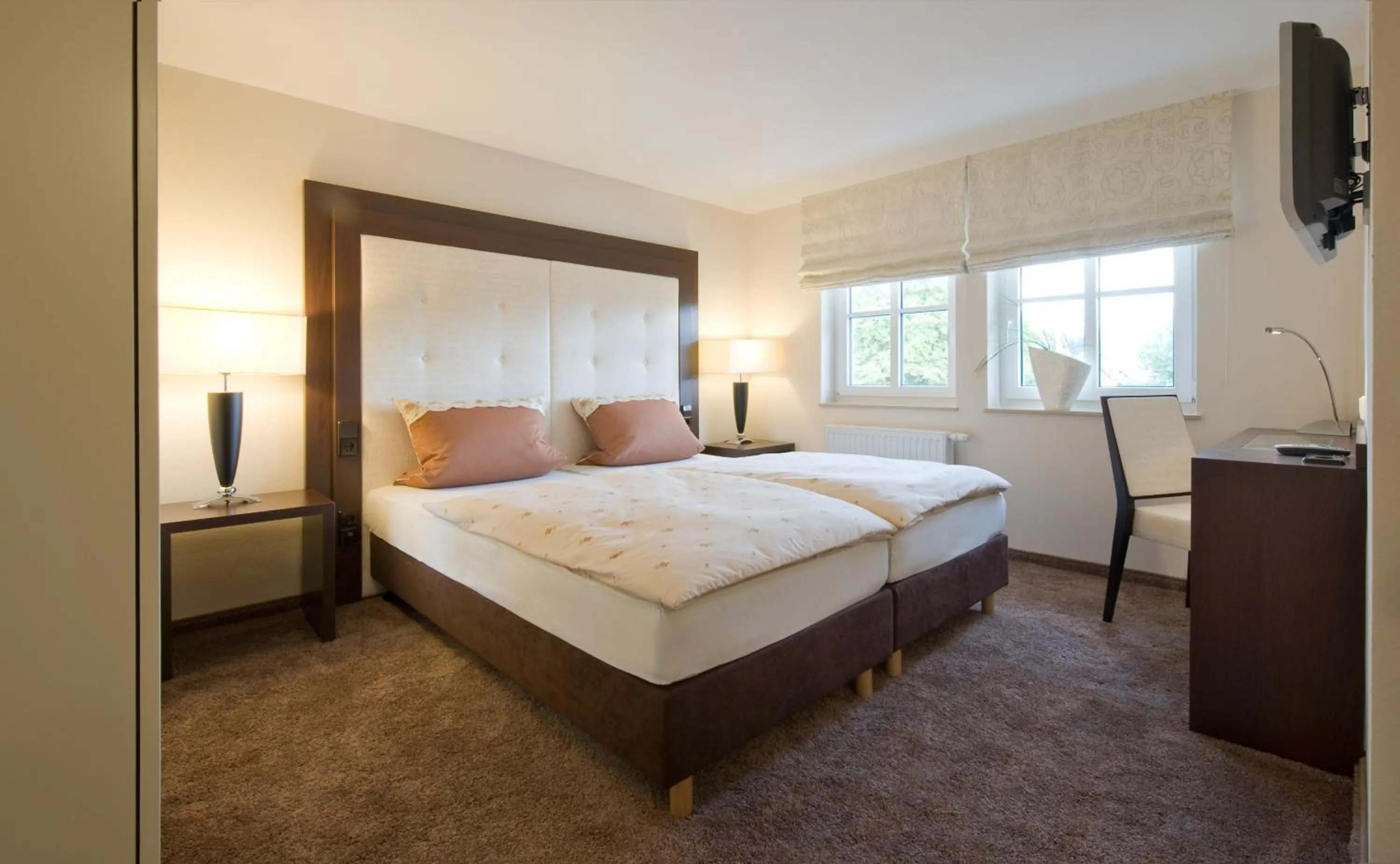 Photo of the whole room, Bed in Hotel Landgasthof Bären