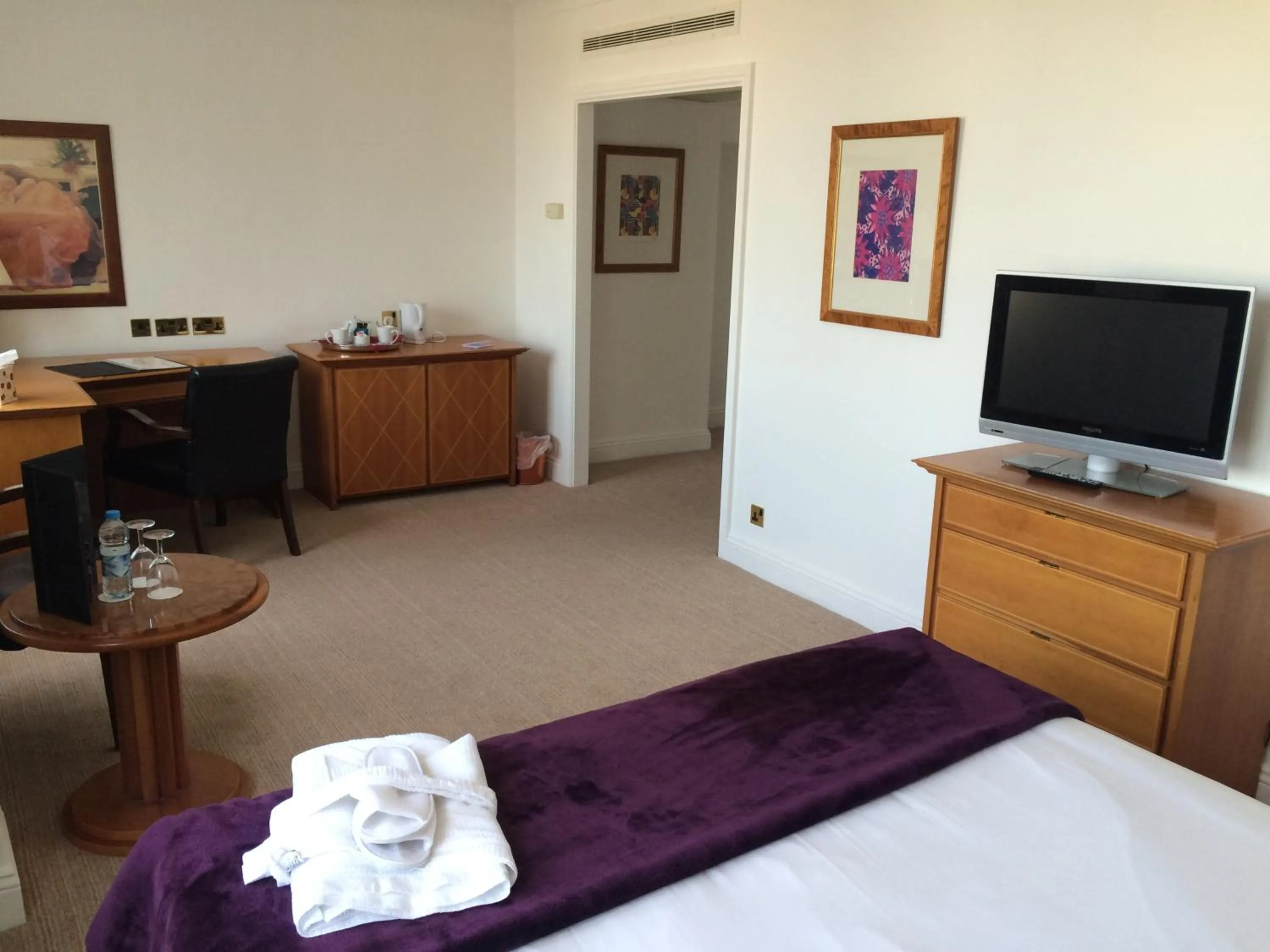 Bed in The Britannia Nottingham Hotel