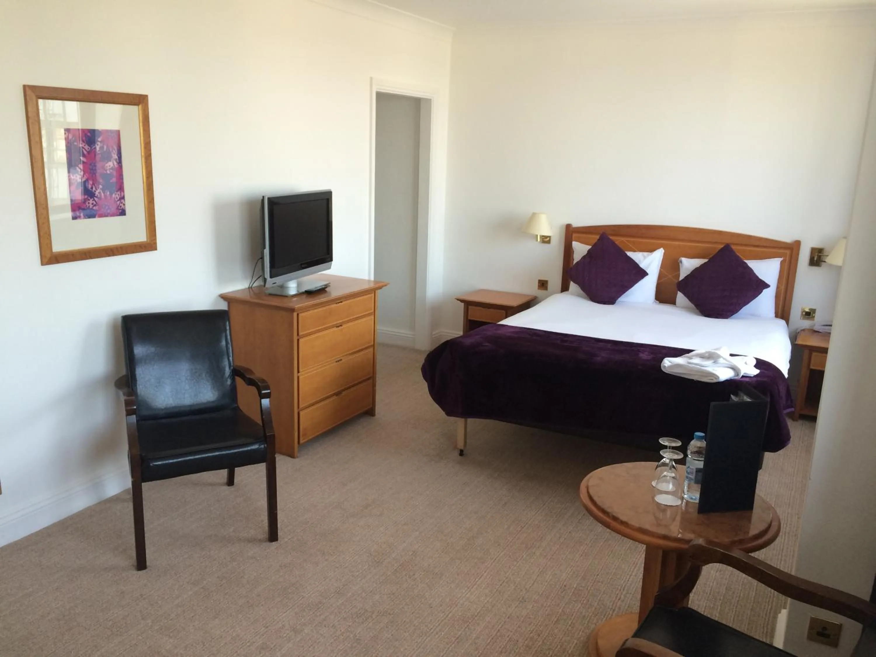 Bed in The Britannia Nottingham Hotel