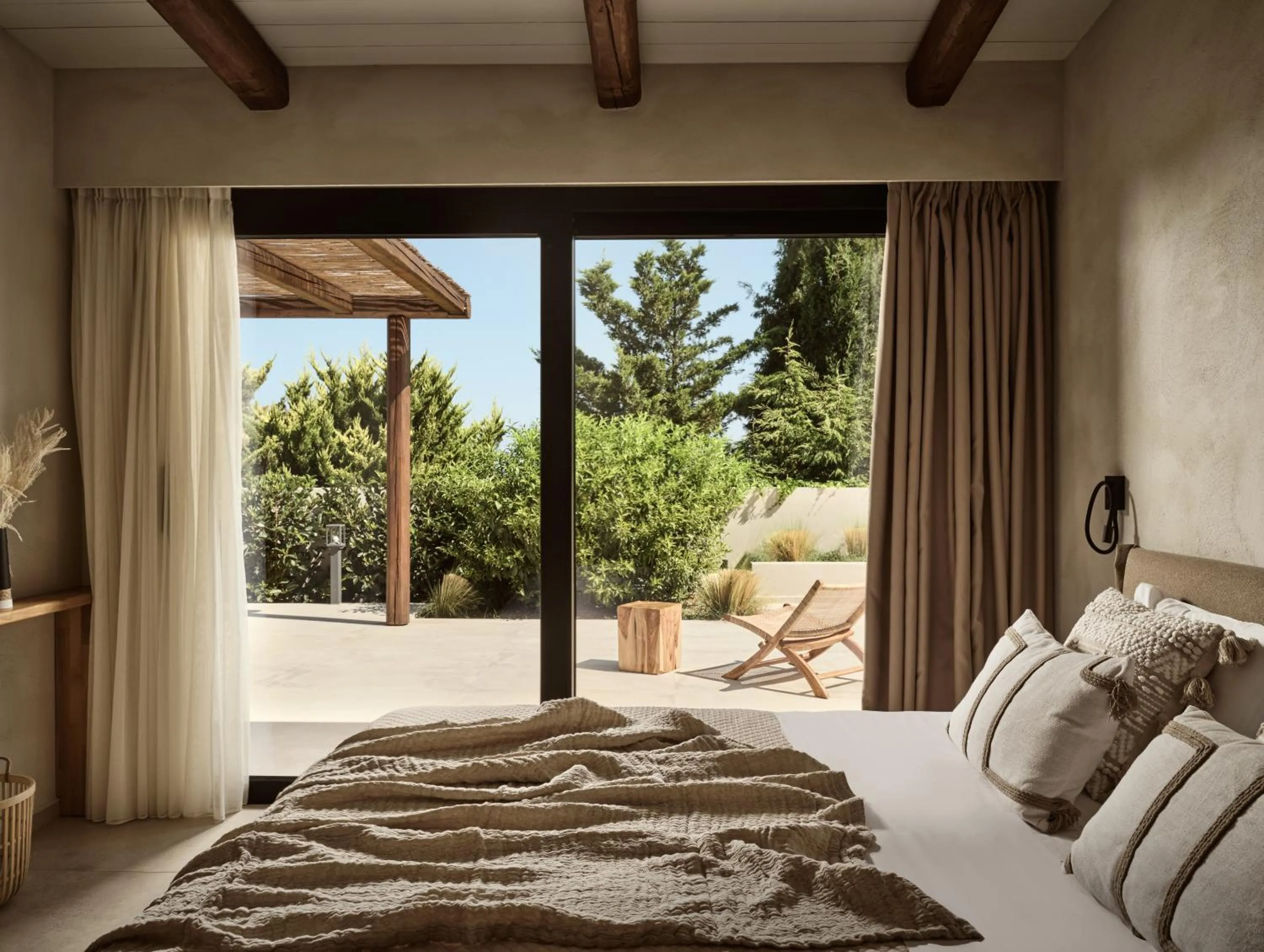 Bed in Ananta Blue Residence