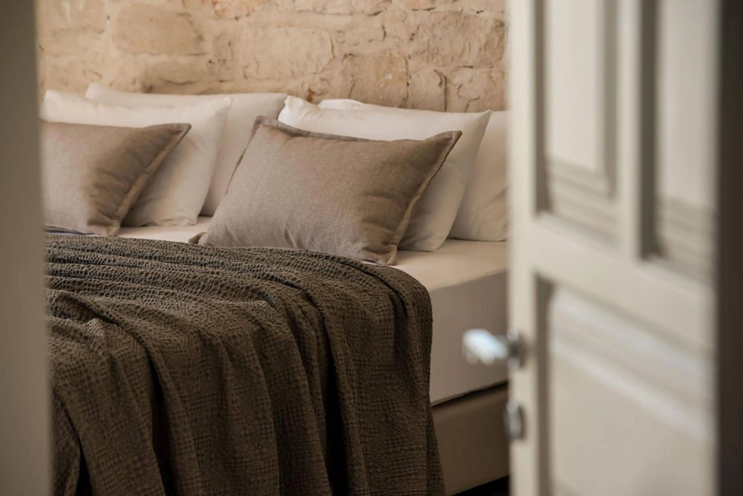 Bedroom, Bed in Ananta Blue Residence