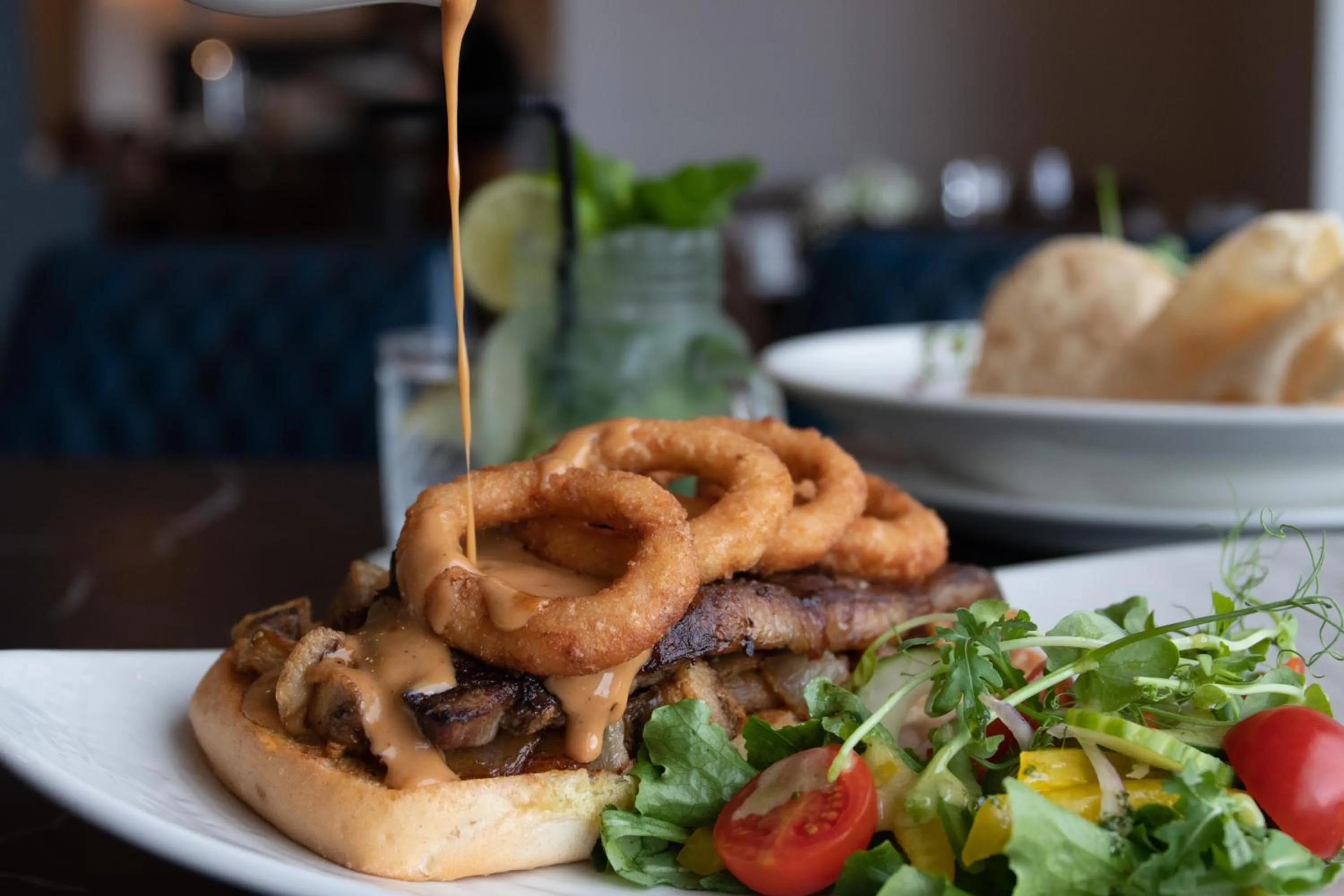 Restaurant/places to eat in Killarney Oaks Hotel