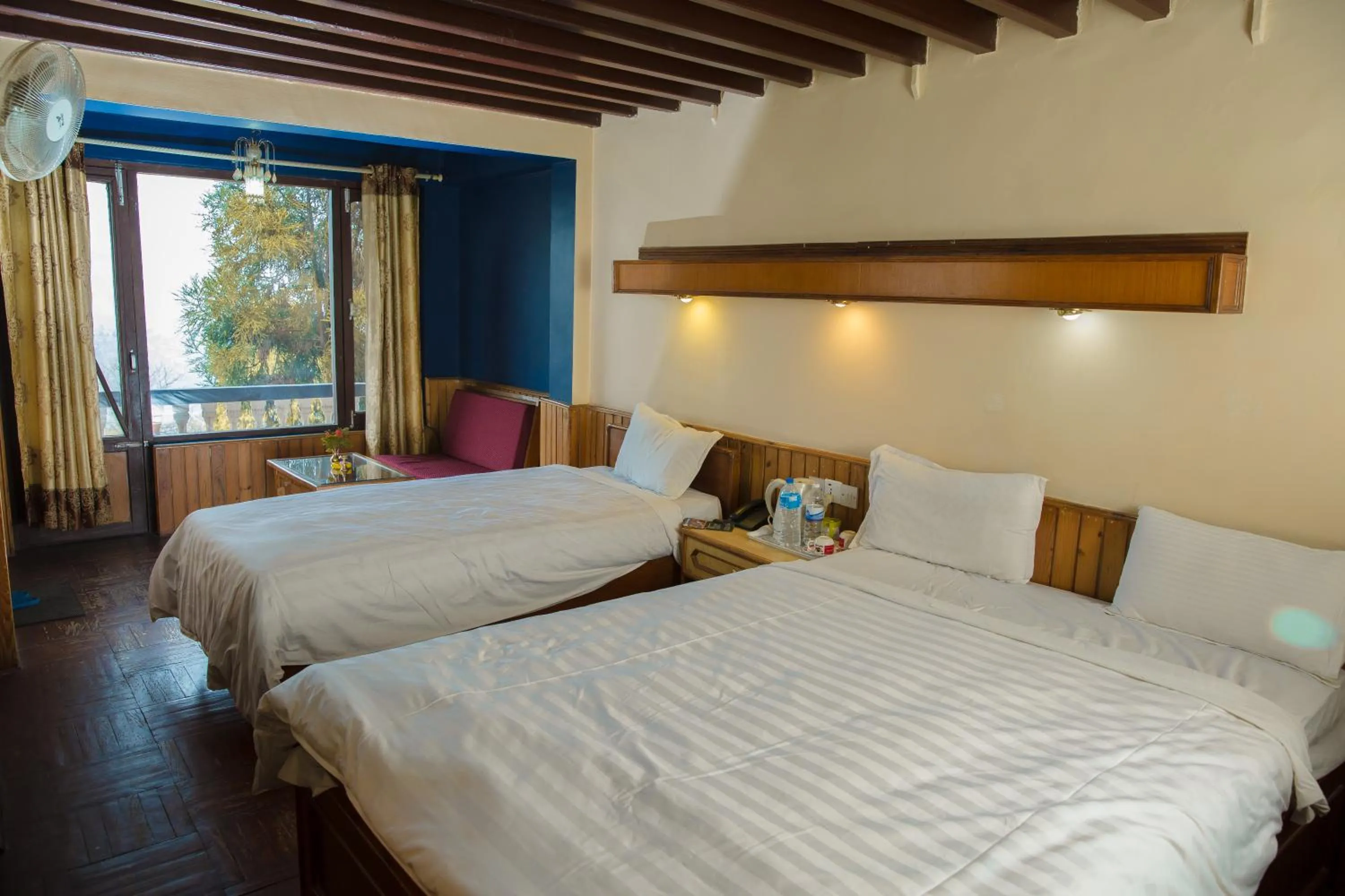 Bed in Himalayan Horizon