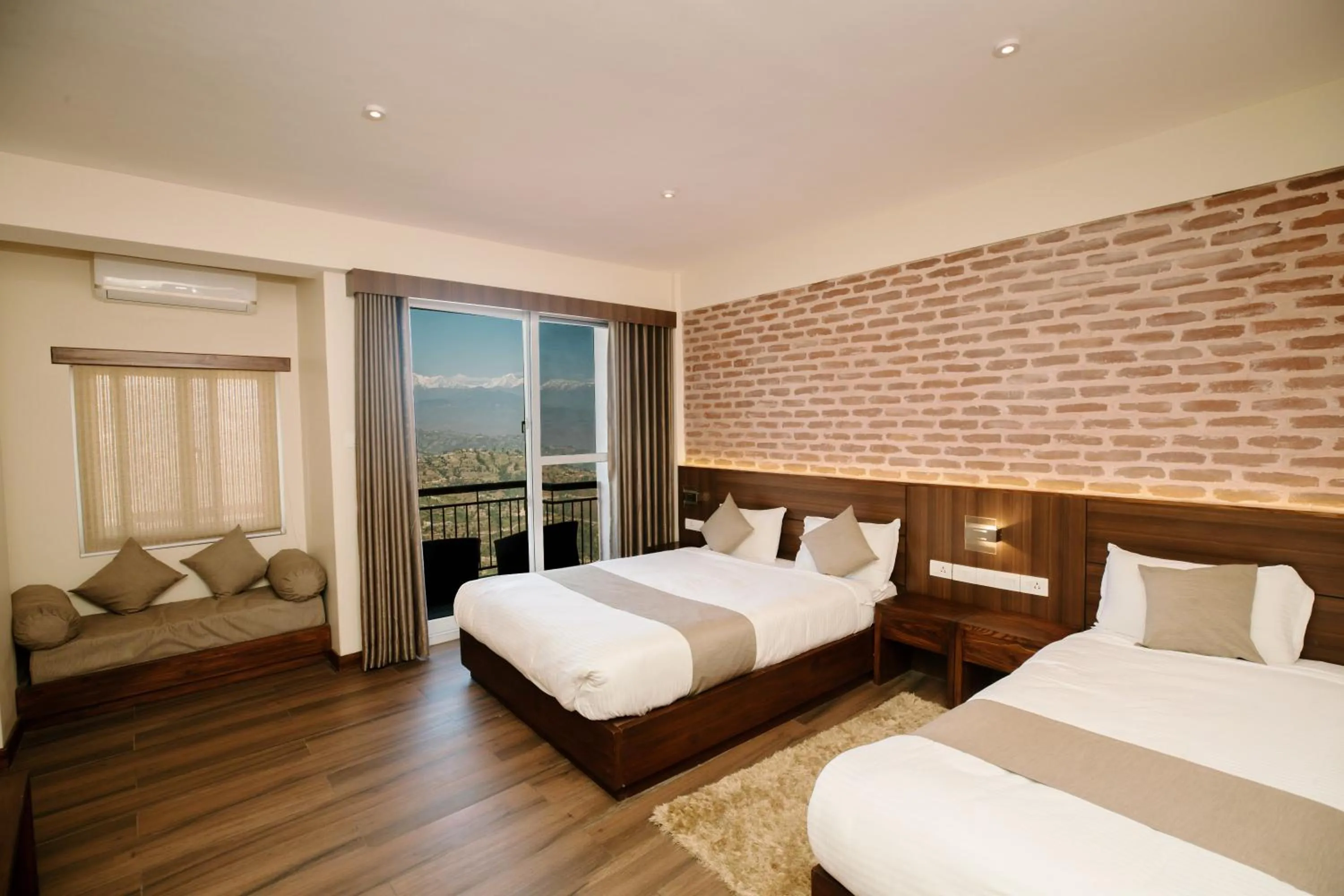 Deluxe Double or Twin Room with Balcony - single occupancy in Himalayan Horizon