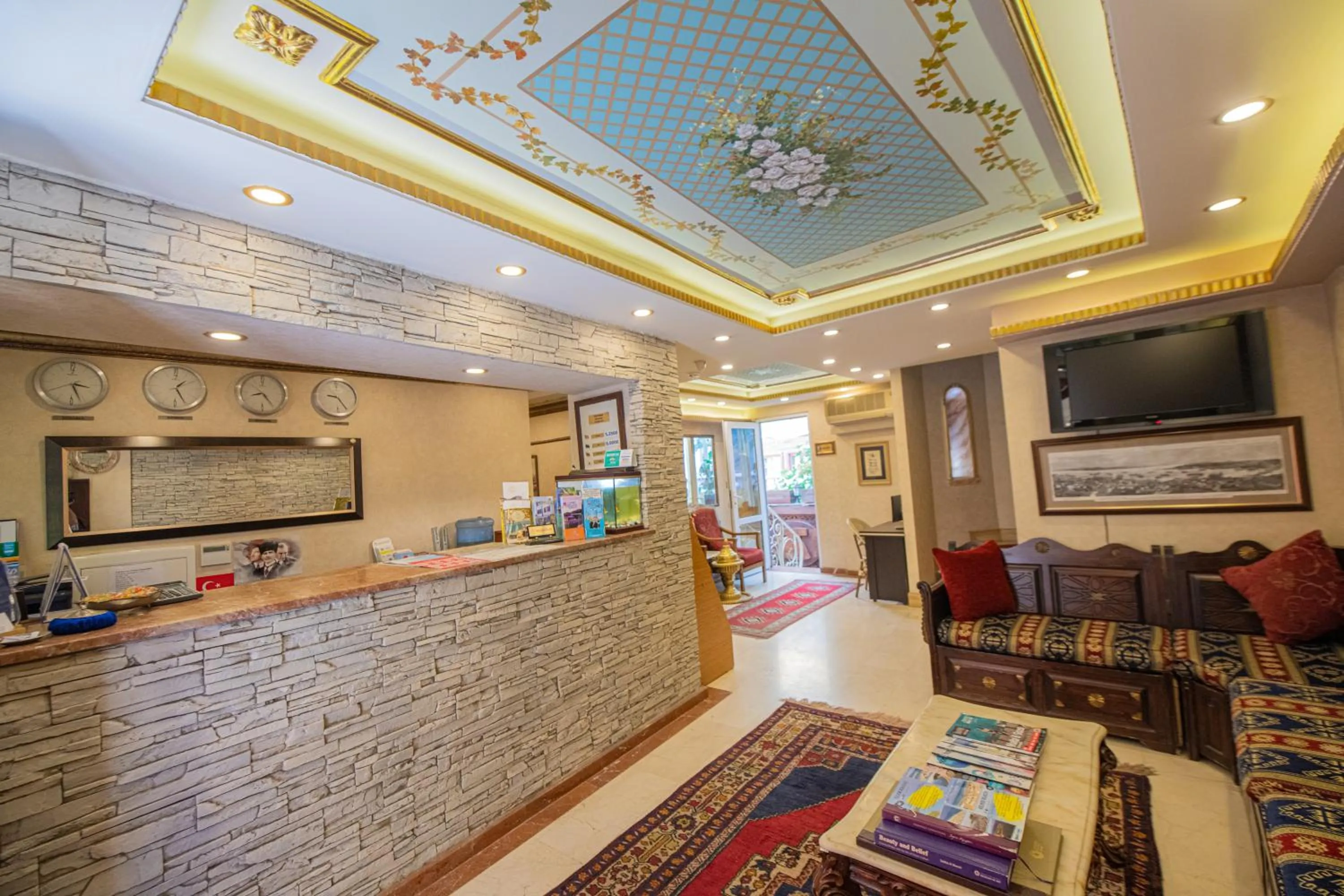 Lobby or reception in Kaftan Hotel